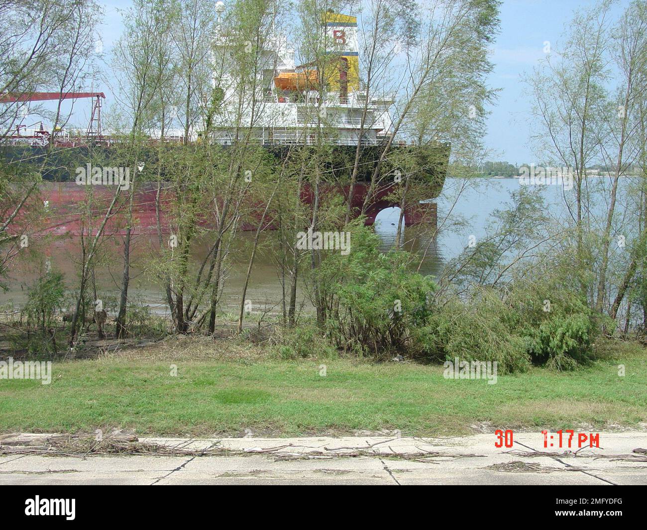 Katastrophenhilfe-Einsatzteams (DART) - Marine Safety Office St. Louis - 26-HK-123-36. Hurrikan Katrina Stockfoto