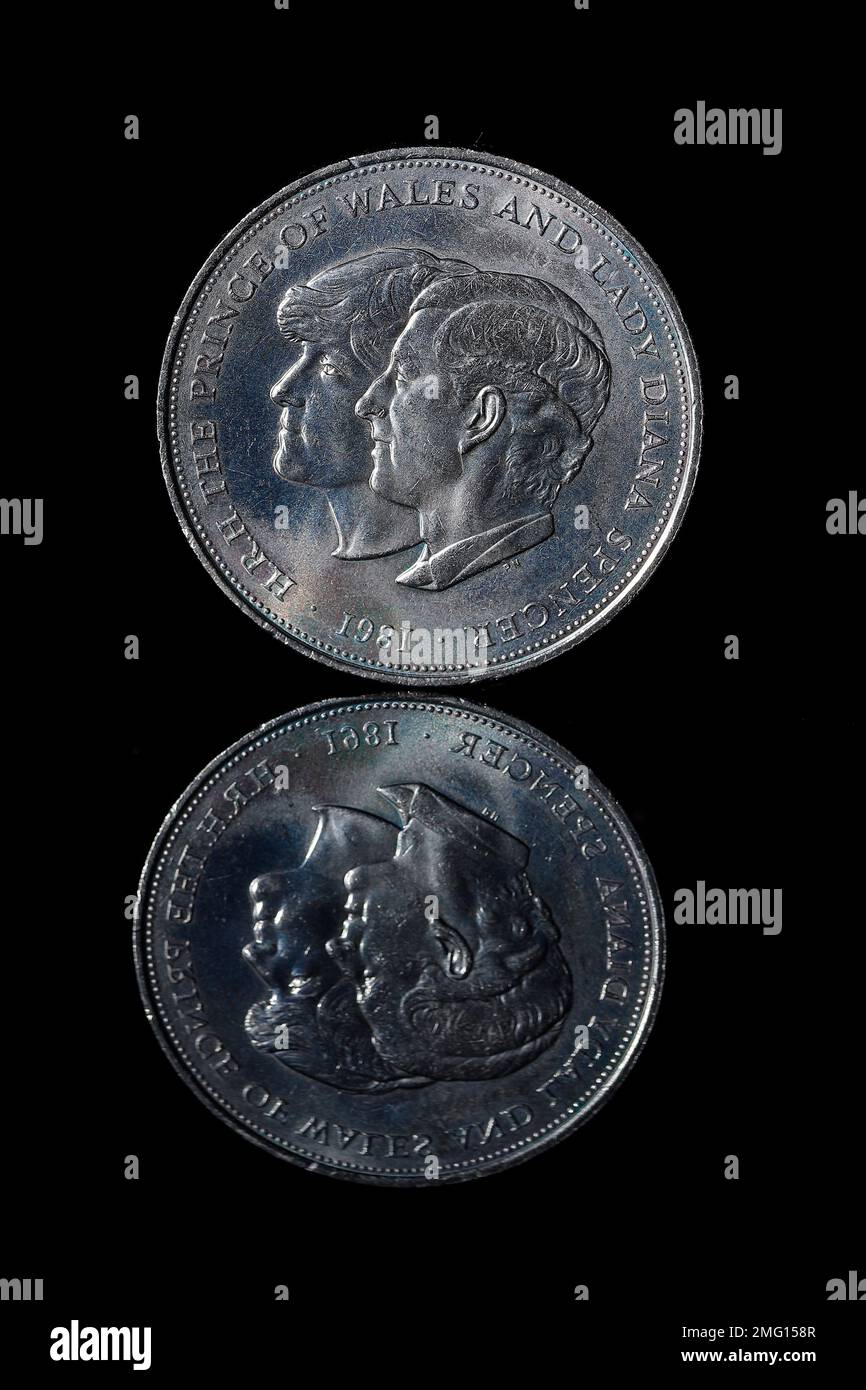 1981 britische Crown Coin zur Erinnerung an die Hochzeit von Prinz Charles und Lady Diana Spencer Stockfoto