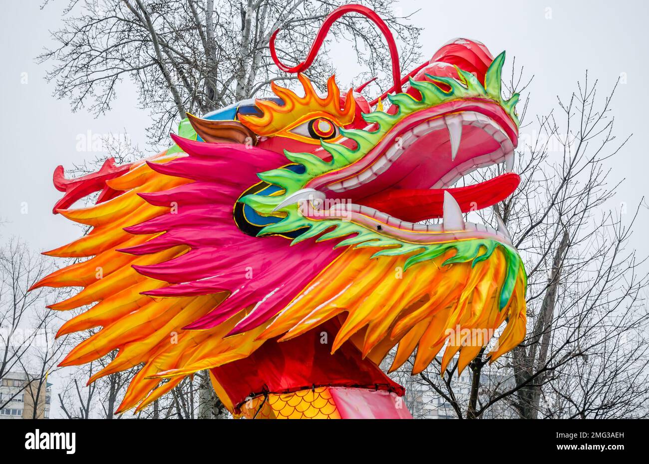 Traditionelle Laternen auf dem Chinese Light Festival in Novi Sad. Stockfoto