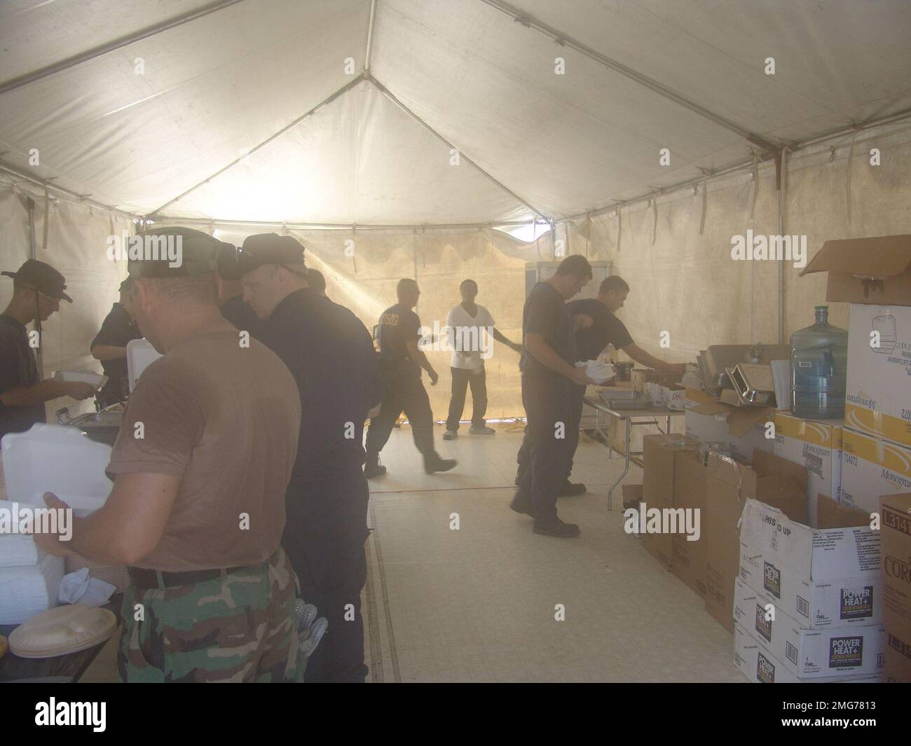 ESU-Einsatzkommando New Orleans - Verschiedenes - 26-HK-309-64. Hurrikan Katrina Stockfoto