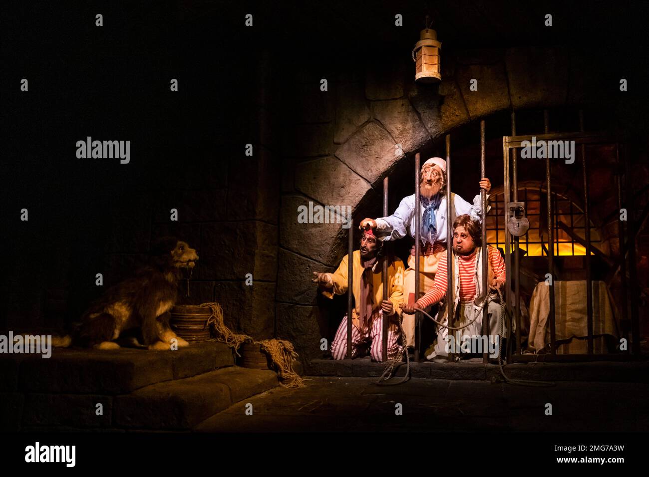 Audio-Animatronic pirates are seen inside the Pirates of the Caribbean attraction at Walt Disney World Resort's Magic Kingdom on Wednesday, August 12, 2020, in Lake Buena Vista, Fla. (Photo by Charles Sykes/Invision/AP) Stockfoto