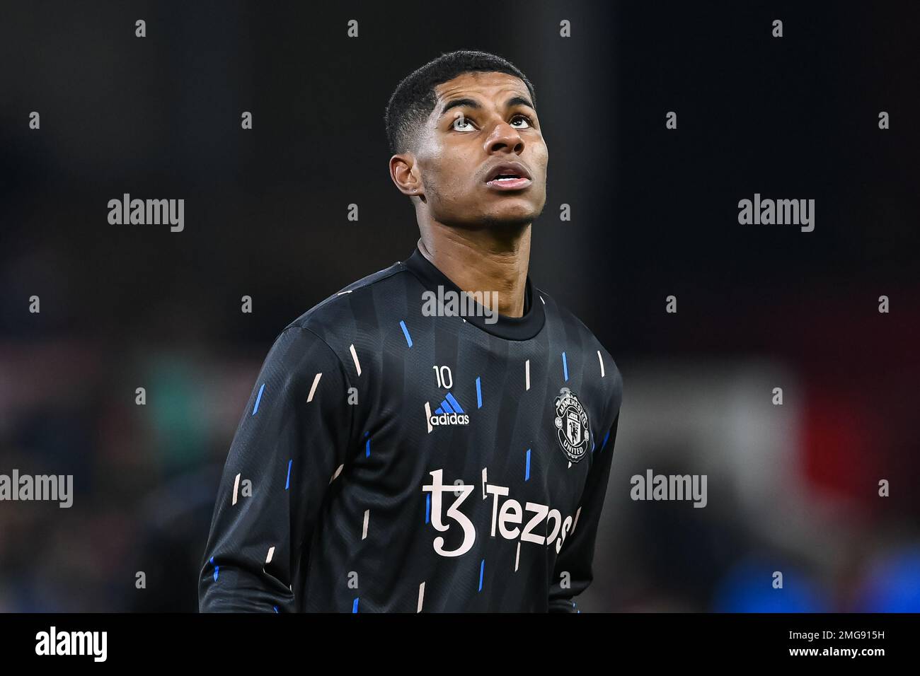 Marcus Rashford #10 von Manchester United während des Warm-up vor dem Carabao Cup Halbfinalspiel Nottingham Forest vs Manchester United bei City Ground, Nottingham, Großbritannien, 25. Januar 2023 (Foto von Craig Thomas/News Images) Stockfoto