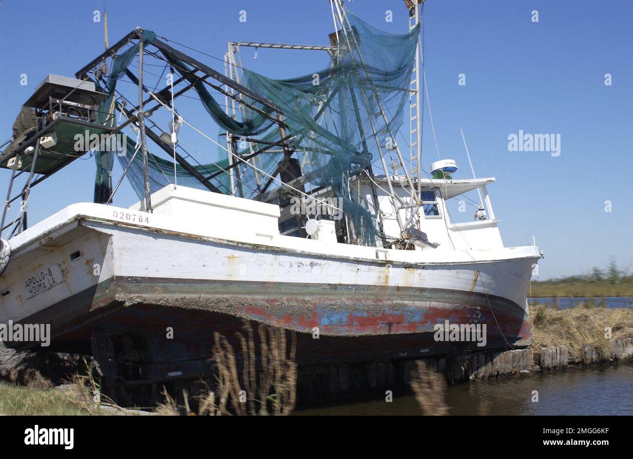 AIDS to Navigation Team - Dulac, Louisiana - 26-HK-343-44. Hurrikan Katrina Stockfoto