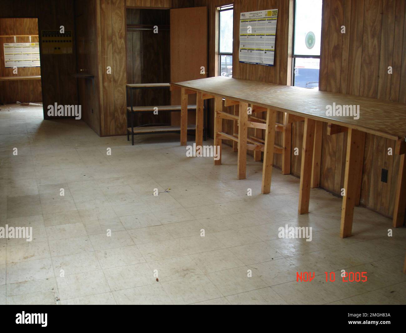 Instandhaltung und Logistik Kommandos Atlantic - Property Inventory Team - Hilfsmittel für das Navigationsteam Dulac - 26-HK-178-2. Hurrikan Katrina Stockfoto