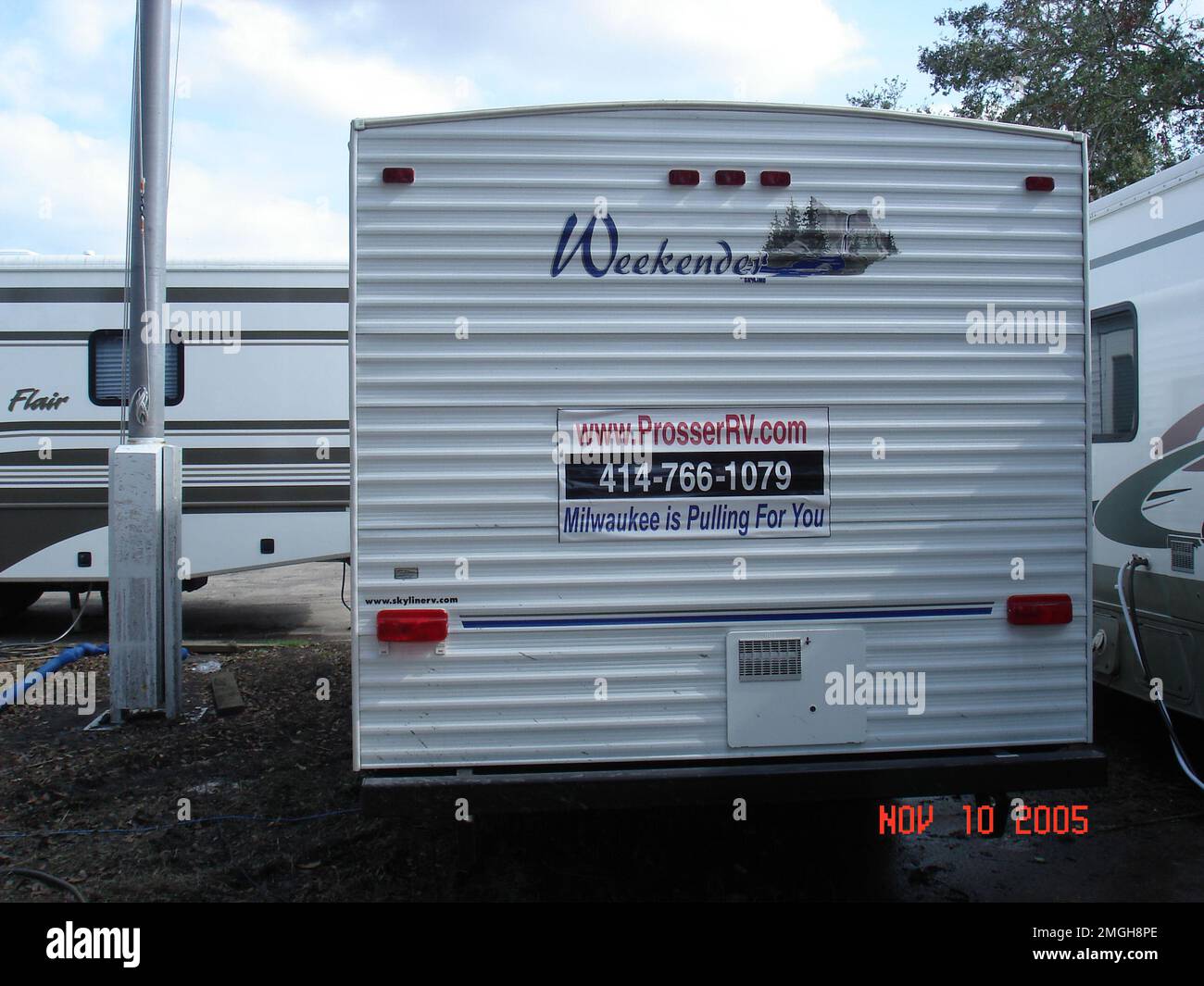 Instandhaltung und Logistik Kommandos Atlantic - Property Inventory Team - Hilfsmittel für das Navigationsteam Dulac - 26-HK-178-19. Hurrikan Katrina Stockfoto