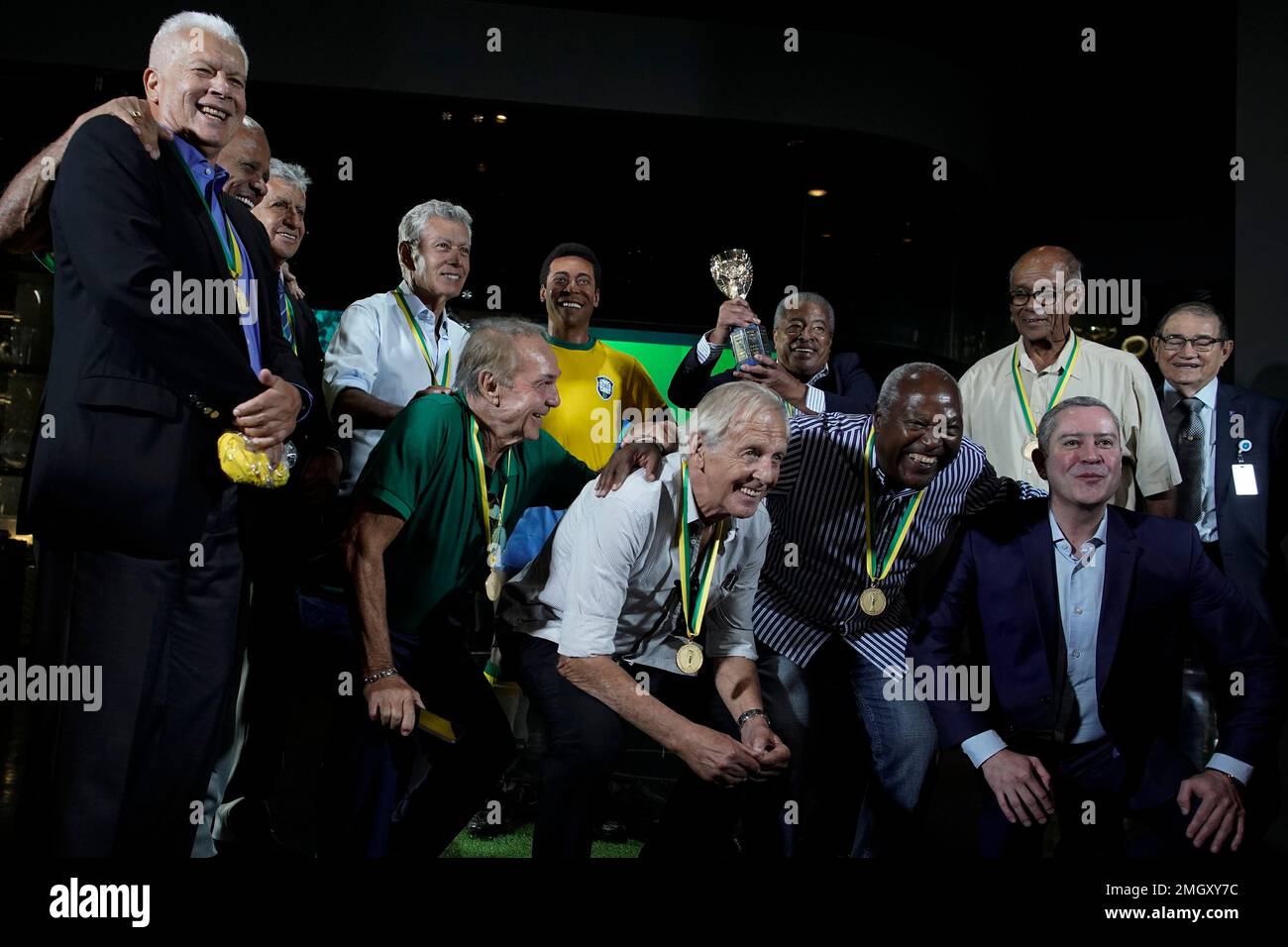 Legendary former Brazilian players and the president of the Brazilian