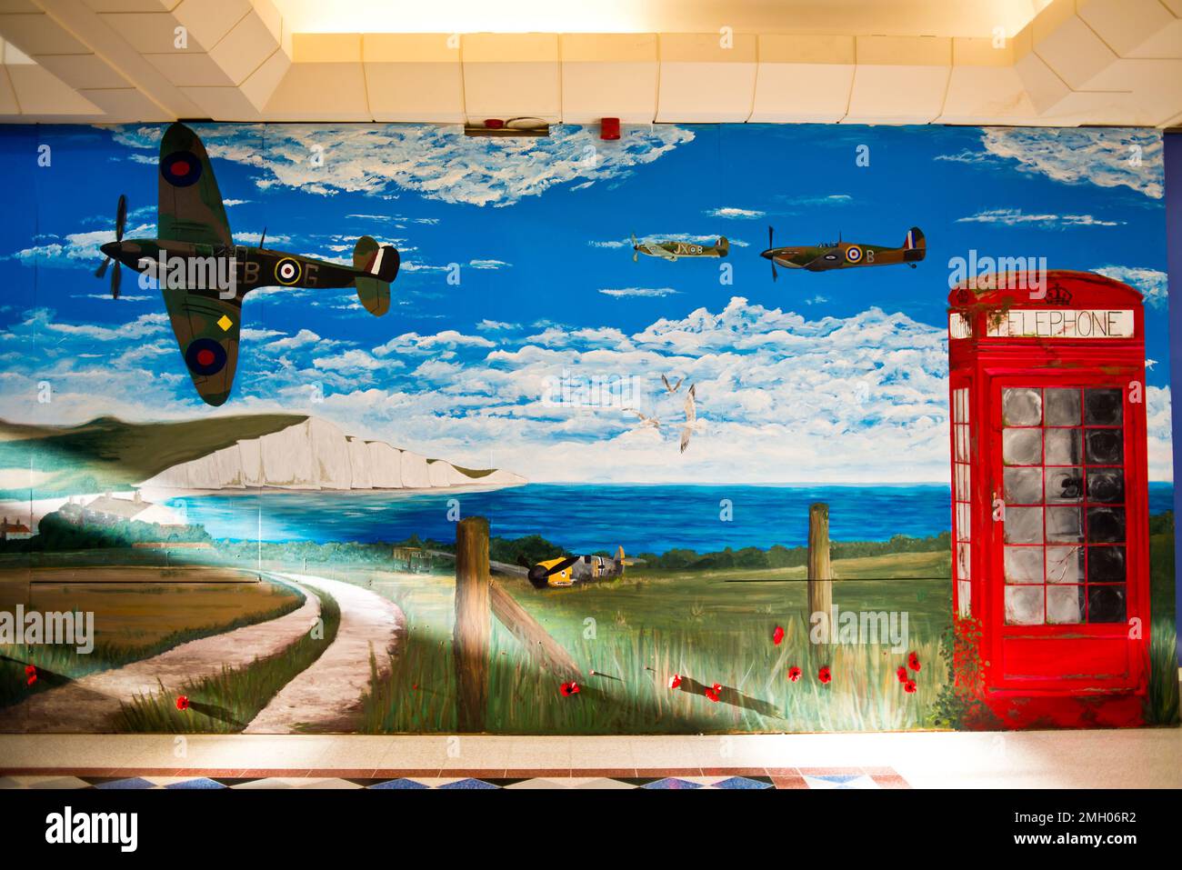 Wartime Remembrance Painting, Shopping Arcade, High Wycombe, Buckinghamshire, England Stockfoto
