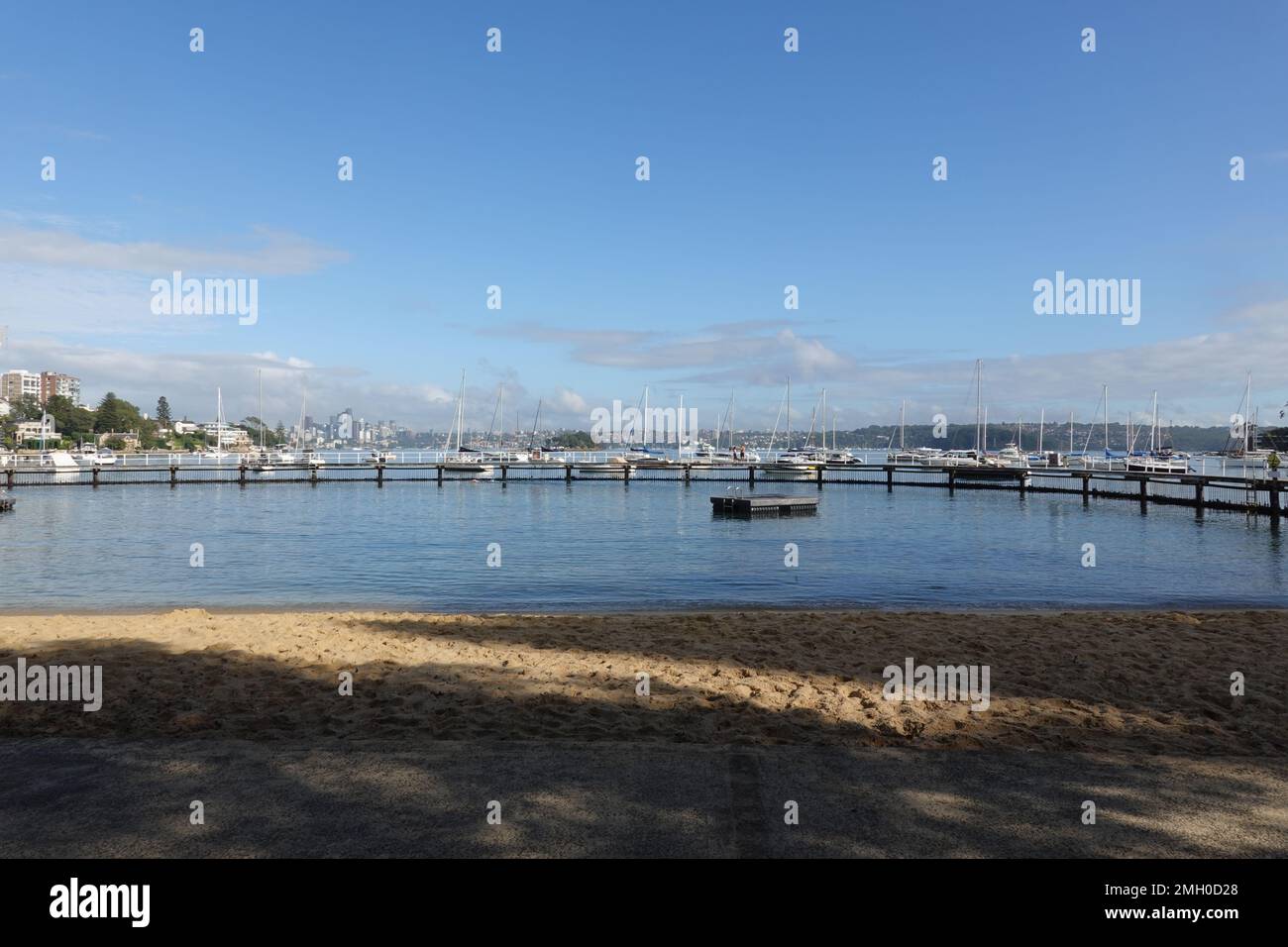 Murray Rose Pool, ehemals Redlreaf Pool, ein öffentlicher Swimmingpool am Ufer des Hafens von Sydney, Sydney NSW, Australien Stockfoto