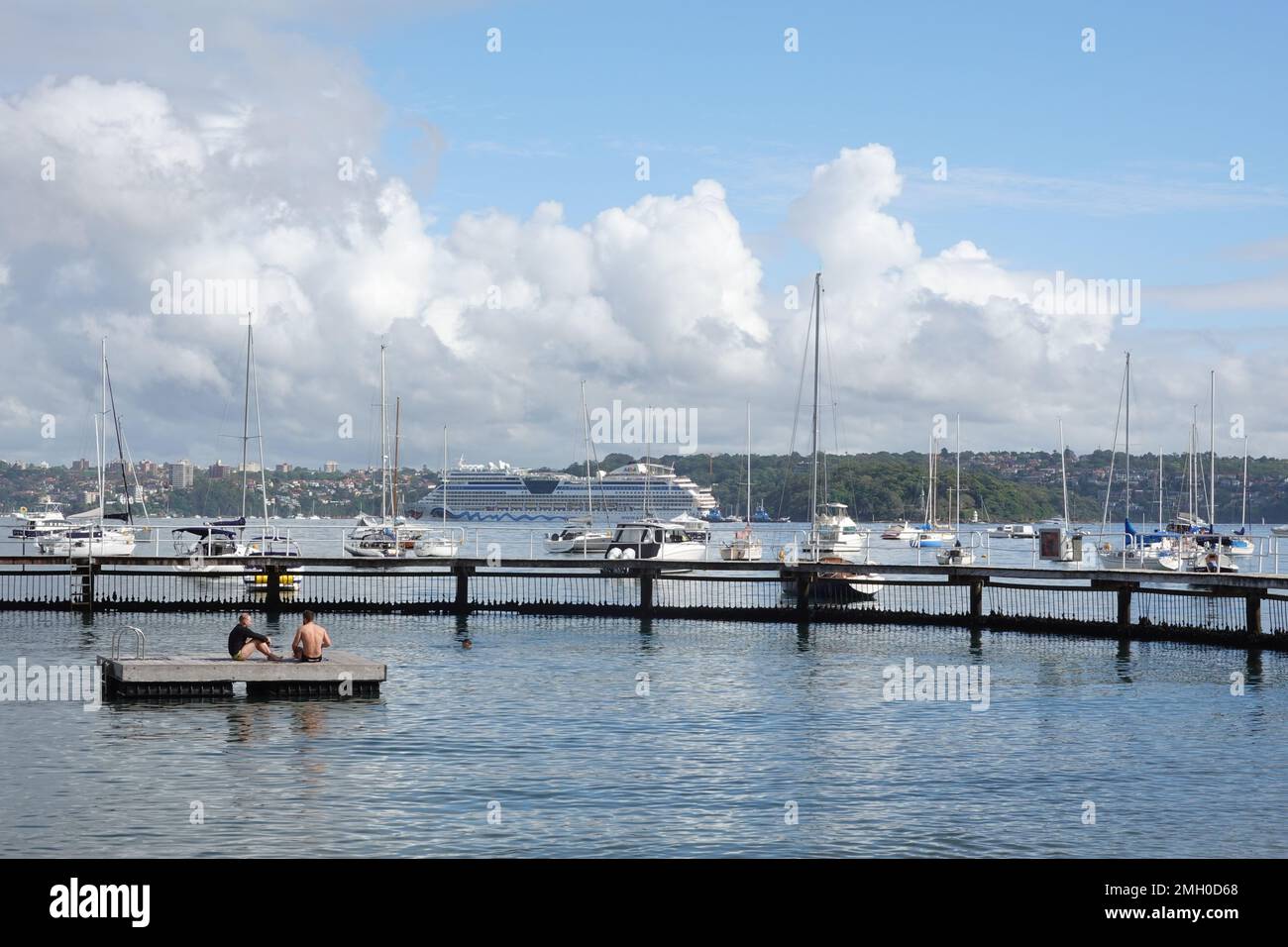 Murray Rose Pool, ehemals Redlreaf Pool, ein öffentlicher Swimmingpool am Ufer des Hafens von Sydney, Sydney NSW, Australien Stockfoto