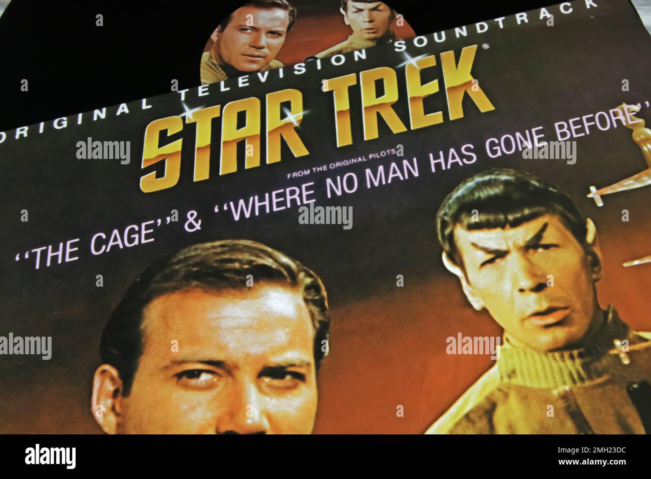 Viersen, Deutschland - Januar 1. 2023: Isolierte Schallplattenhülle, TV-Star trak, Musikmusik, wo noch nie ein Mensch von 60s gewesen ist Stockfoto