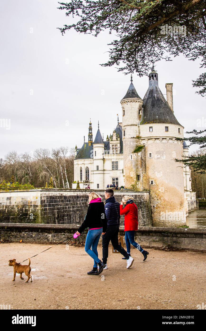 Chenonceau, Frankreich - Dez. 29 2022: Schloss Chenonceau über den Fluss Le Cher Stockfoto