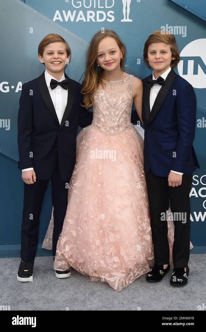 Cameron Crovetti, from left, Ivy George, and Nicholas Crovetti arrive at the 26th annual Screen Actors Guild Awards at the Shrine Auditorium & Expo Hall on Sunday, Jan. 19, 2020, in Los Angeles. (Photo by Jordan Strauss/Invision/AP) Stockfoto