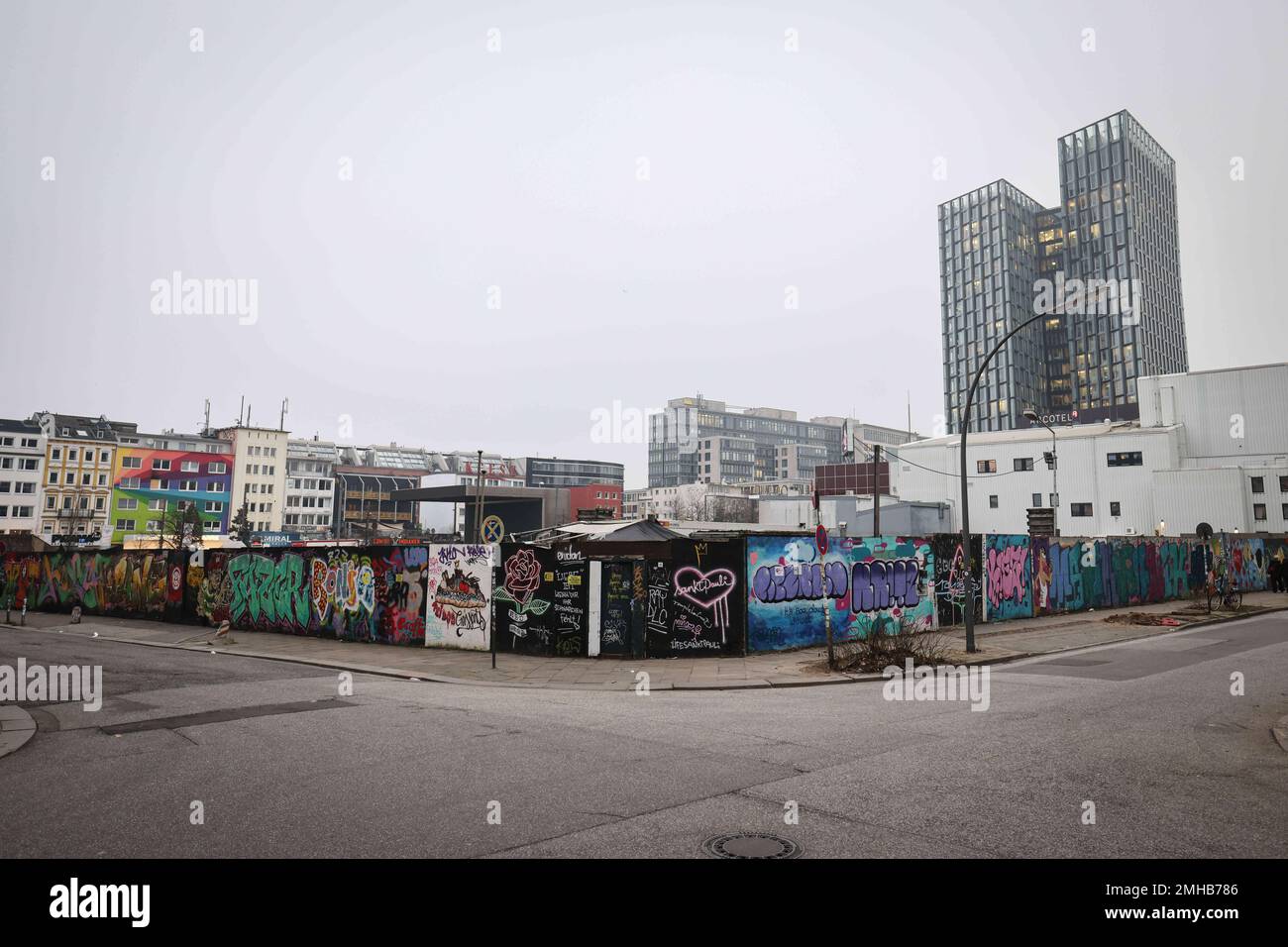 Hamburg, Deutschland. 25. Januar 2023. Der verfallene Standort der ...