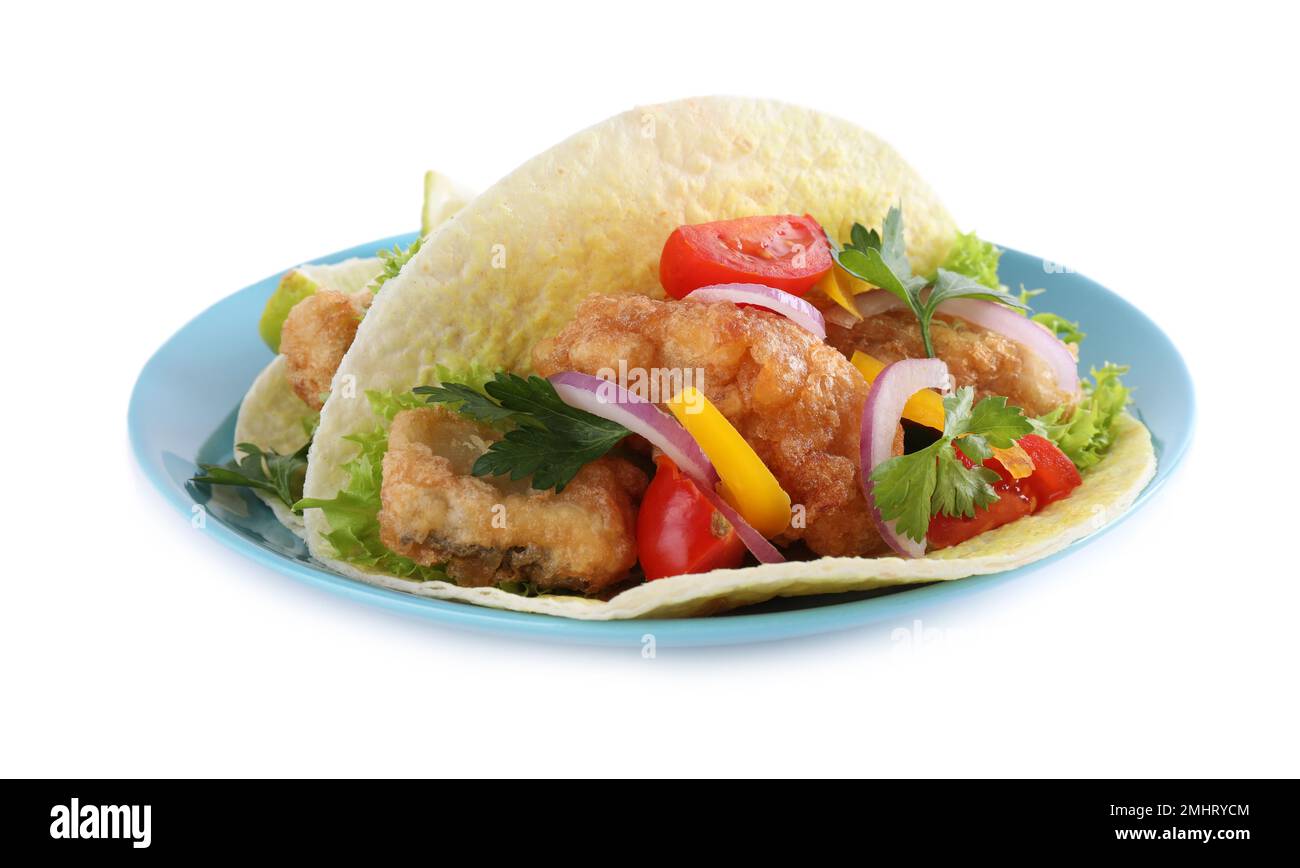 Leckere Fisch-Tacos mit Zwiebeln, isoliert auf Weiß Stockfoto