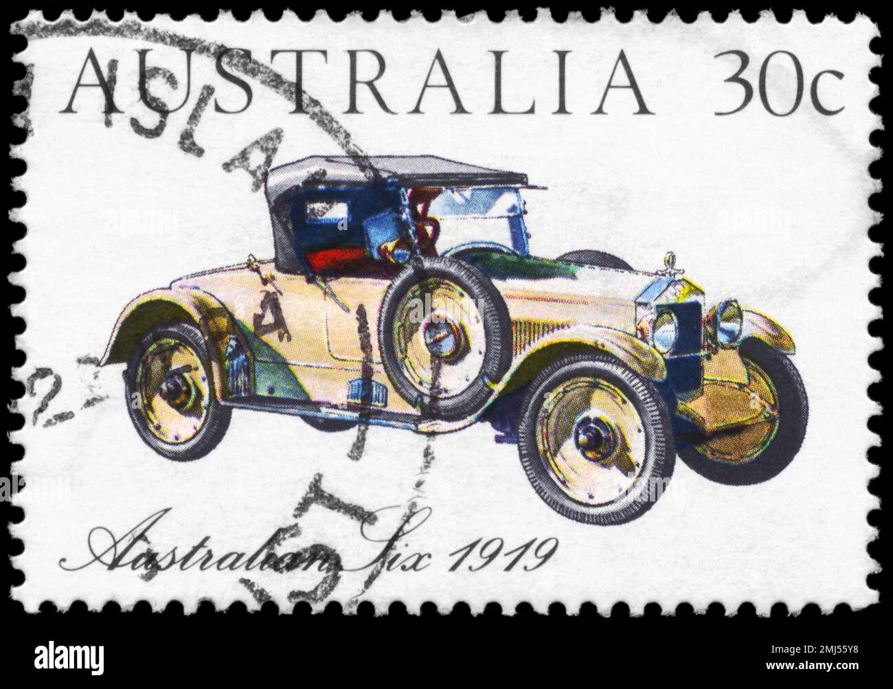 AUSTRALIEN - CA. 1984: Ein in AUSTRALIEN gedruckter Stempel zeigt die australische Six Car-Serie (1919), australische Oldtimer-Serie, ca. 1984 Stockfoto