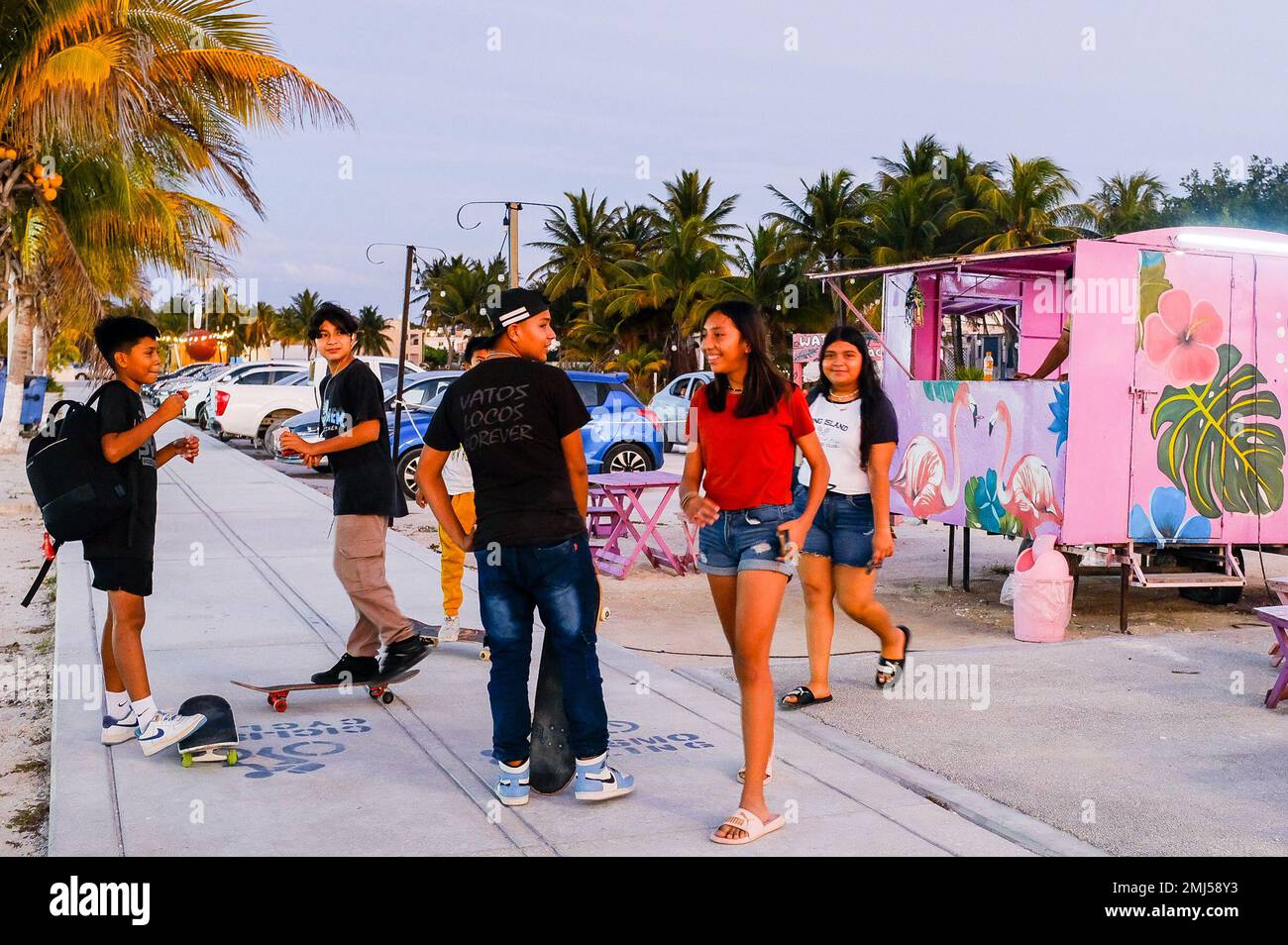 Jugend, Promenade von Progreso, Yucatan, Mexiko Stockfoto