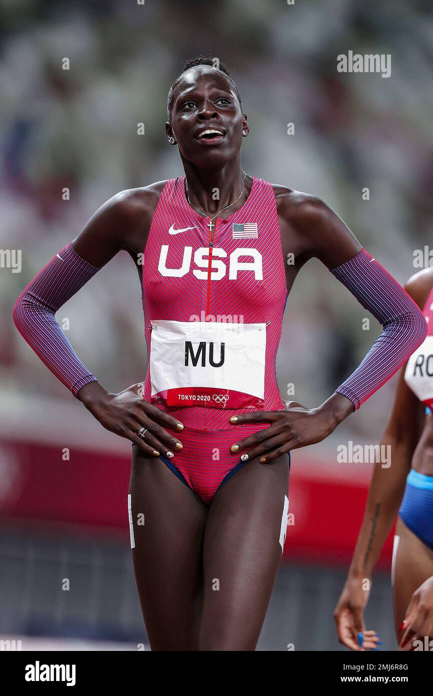 Athing Mu (USA) Olympiameister in den 800 Metern der Frauen bei den Olympischen Sommerspielen 2020 (2021) in Tokio, Japan Stockfoto