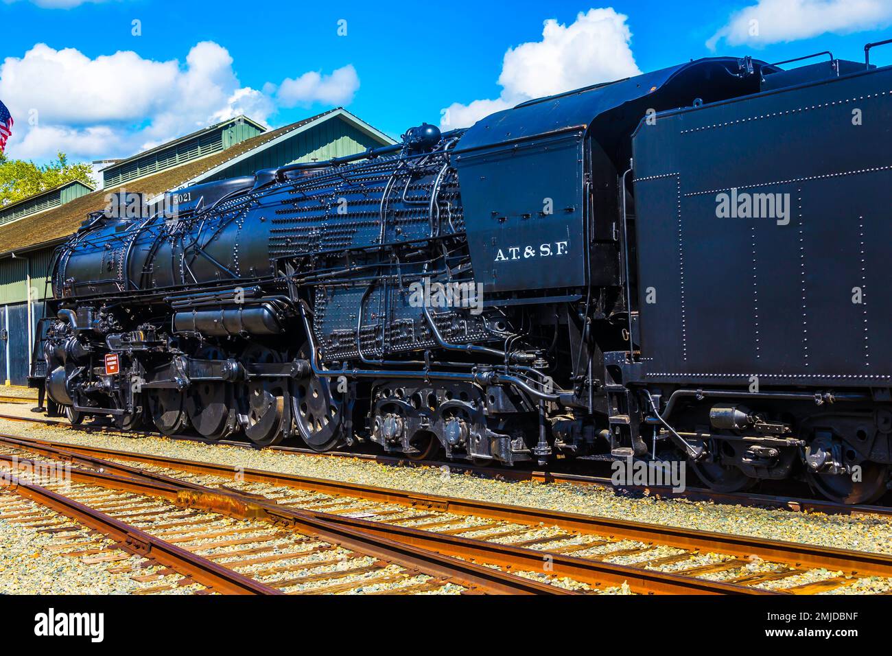 Santa Fe Nr. 5021 „Texas“ 2-10-4. Diese Lokomotivenklasse wurde hauptsächlich für den Güterverkehr entwickelt, wurde aber gelegentlich zum Ziehen von Personenzügen verwendet Stockfoto