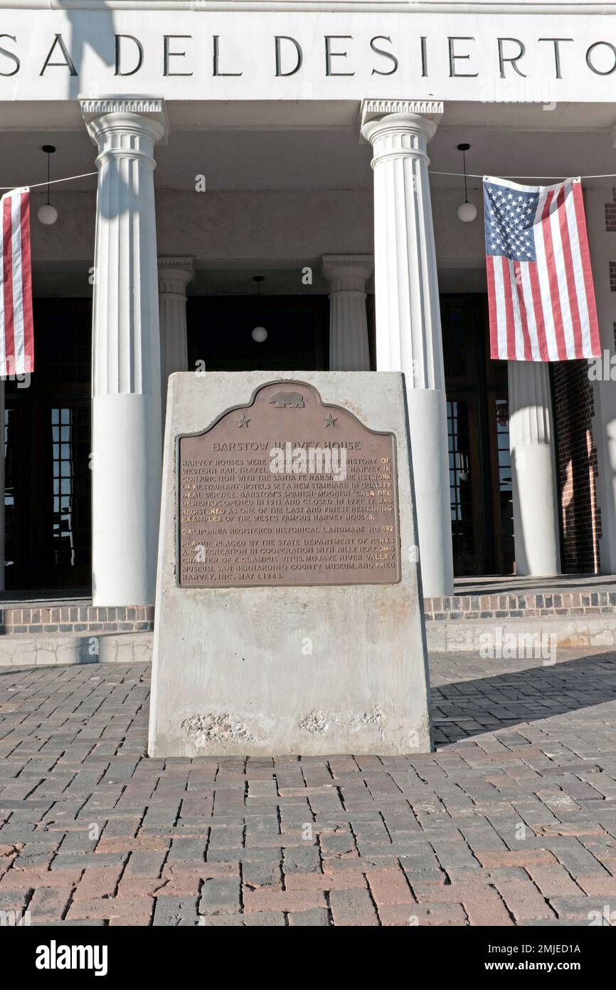 Das 1911 eröffnete Casa del Desierto war ein Harvey House Hotel und Santa Fe Railroad Depot in Barstow, Kalifornien, in der Mojave Wüste. Stockfoto