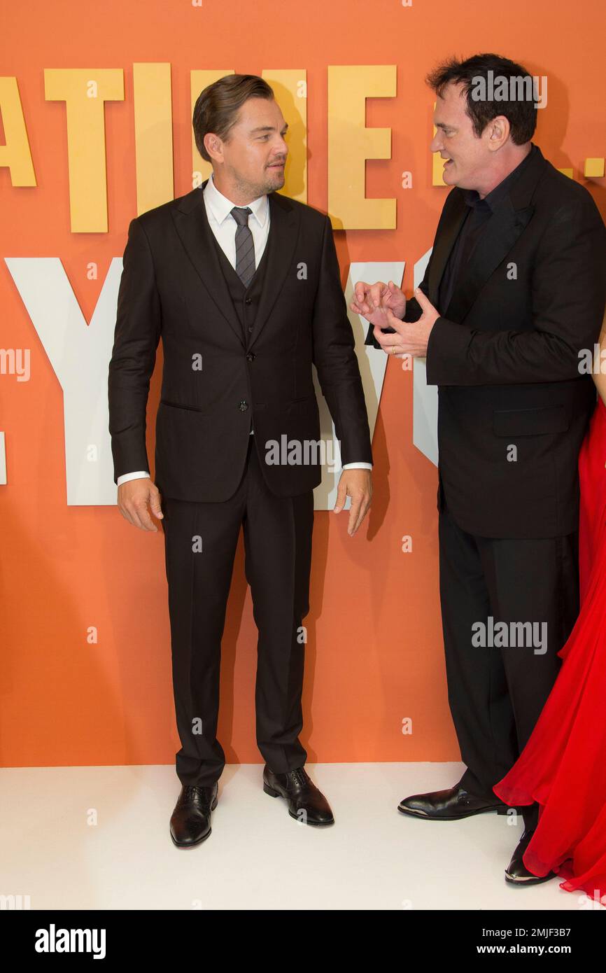Actor Leonardo DiCaprio and Director Quentin Tarantino right, talk upon arrival at the UK premiere of Once Upon A Time in Hollywood, in London, Tuesday, July 30, 2019. (Photo by Joel C Ryan/Invision/AP) Stockfoto