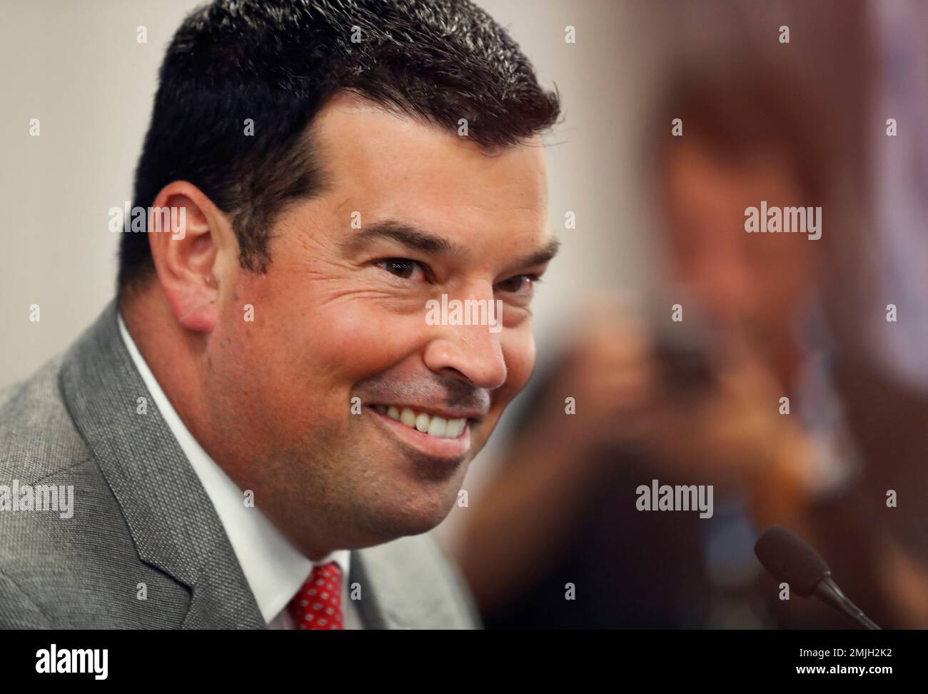 Ohio State head coach Ryan Day smiles as he talks to reporters during the Big Ten Conference NCAA college football media days Thursday, July 18, 2019, in Chicago. (AP Photo/Charles Rex Arbogast) Stockfoto
