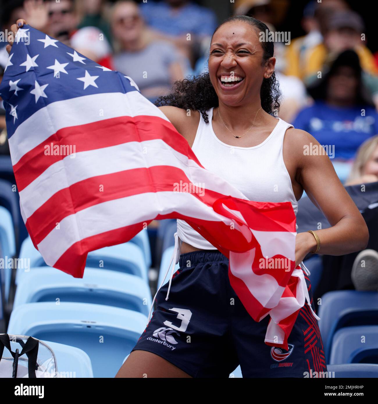 Sydney, Australien. 27. Januar 2023 Fans, die die USA während des 2023 stattfindenden Spiels Sydney Sevens zwischen den USA und Spanien im Allianz Stadium am 27. Januar 2023 in Sydney, Australien unterstützen. Kredit: IOIO IMAGES/Alamy Live News Stockfoto