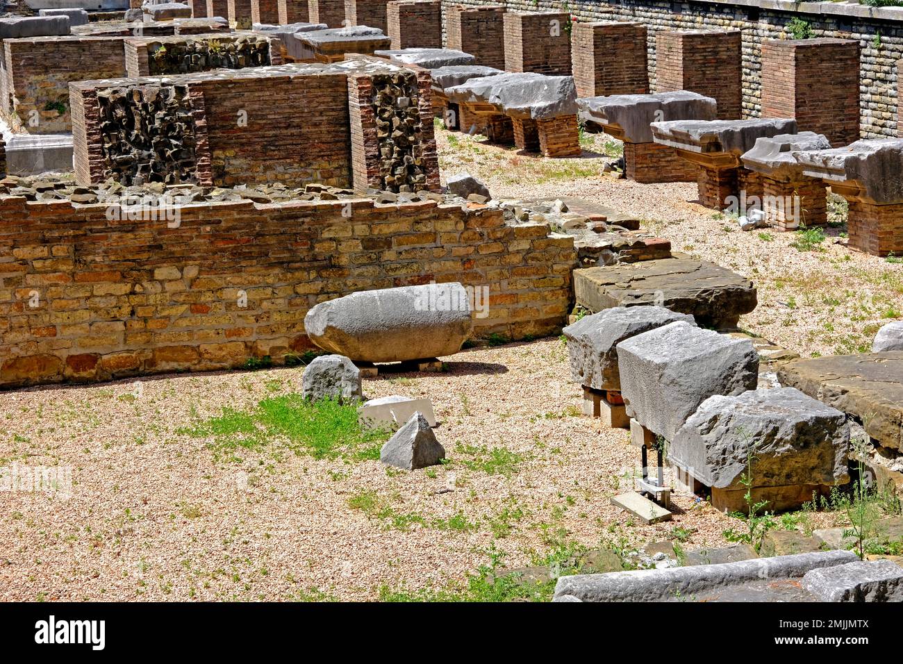 Überreste eines antiken römischen Theaters in Triest Italien Stockfoto