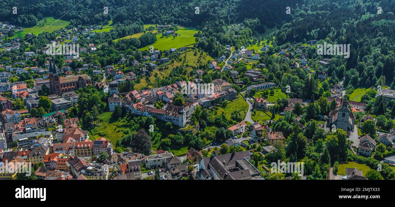 Luftaufnahme in die Innenstadt von Bregenz am Bodensee, der Hauptstadt des österreichischen Bundesstaates Vorarlberg Stockfoto