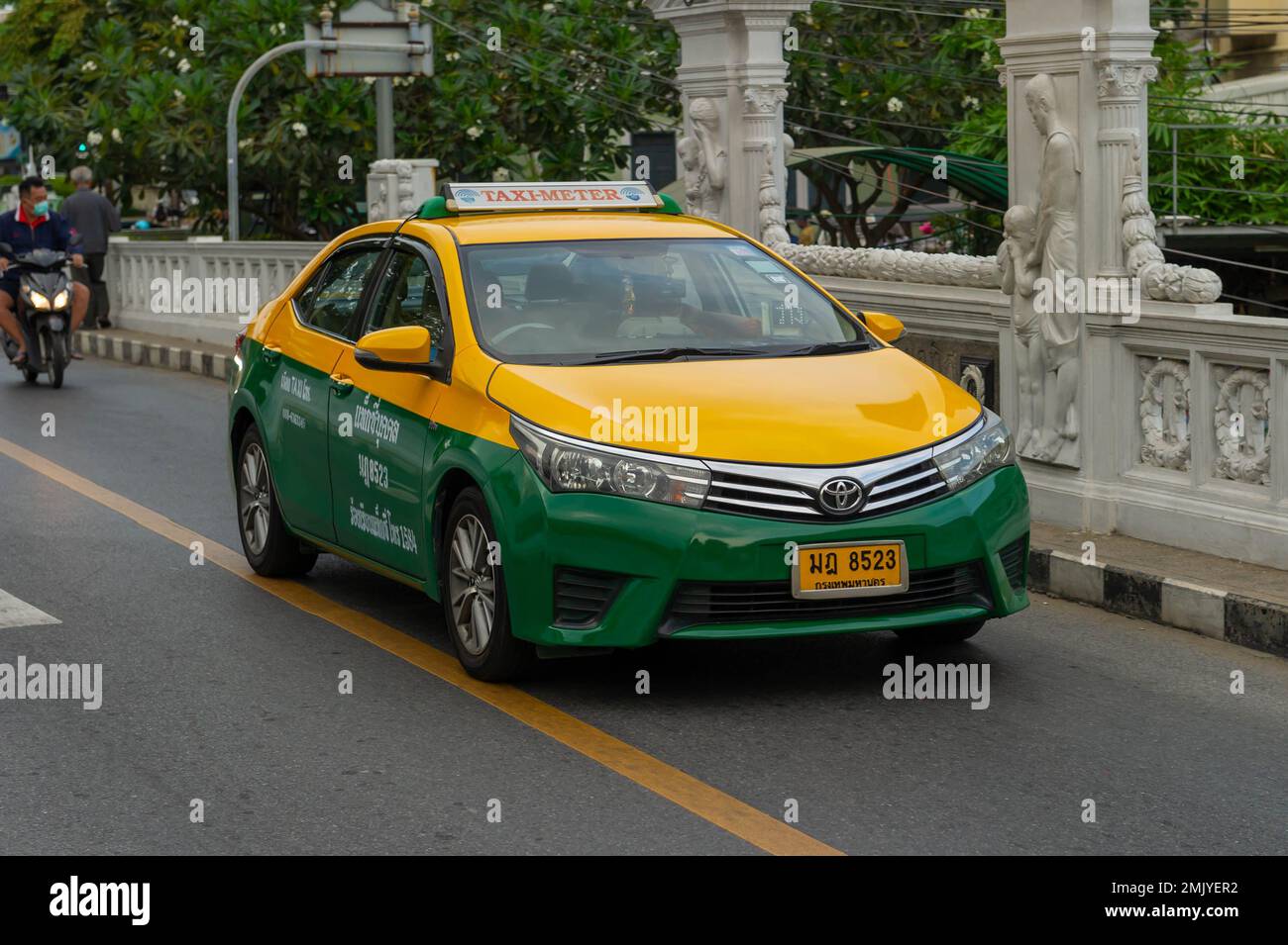 Ein Toyota Avensis, Thai Taxi in Bangkok Stockfoto