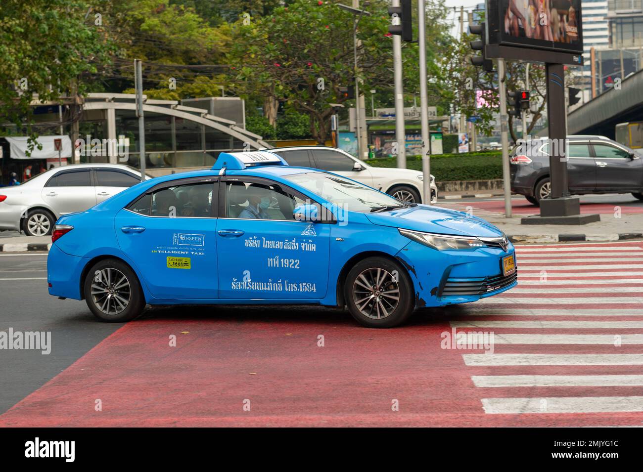 Ein Toyota Avensis, Thai Taxi in Bangkok Stockfoto