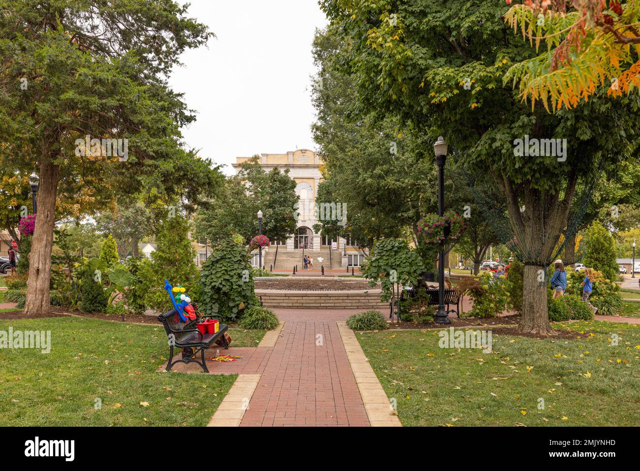 Bentonville, Arkansas, USA - 16. Oktober 2022: Das Benton County Courthouse Stockfoto