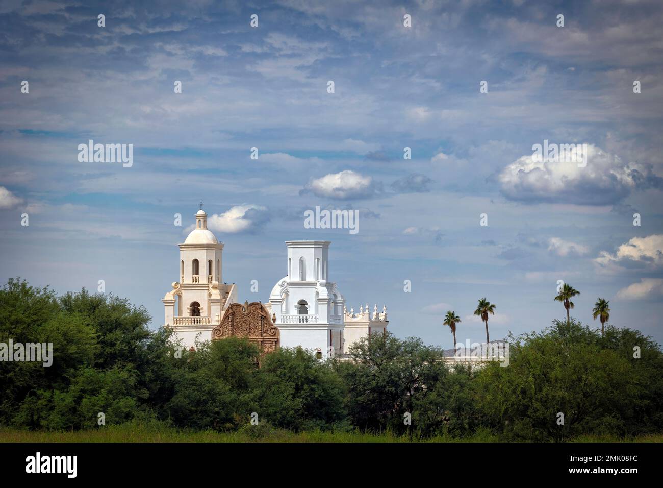 Die spanische Mission San Xavier del Bac, erbaut im Jahr 1797 und immer noch in der Nähe von Tucson, Arizona. Stockfoto