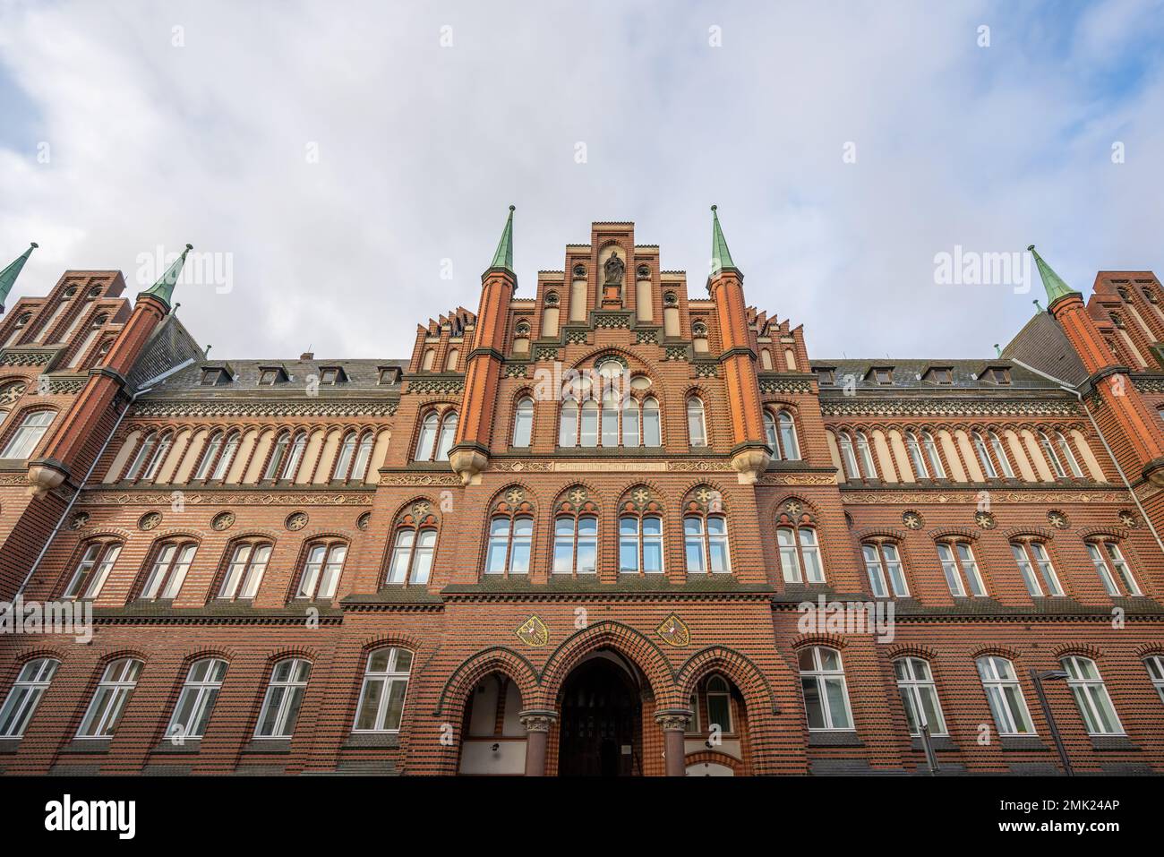 Lubeck ehemaliges Gerichtsgebäude tatsächliches Staatsamt für Sozialdienste - Lübeck, Deutschland Stockfoto