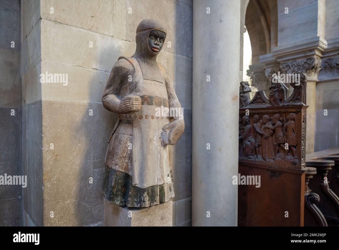Statue des Heiligen Maurice im Inneren der Magdeburger Kathedrale - Magdeburg, Deutschland Stockfoto