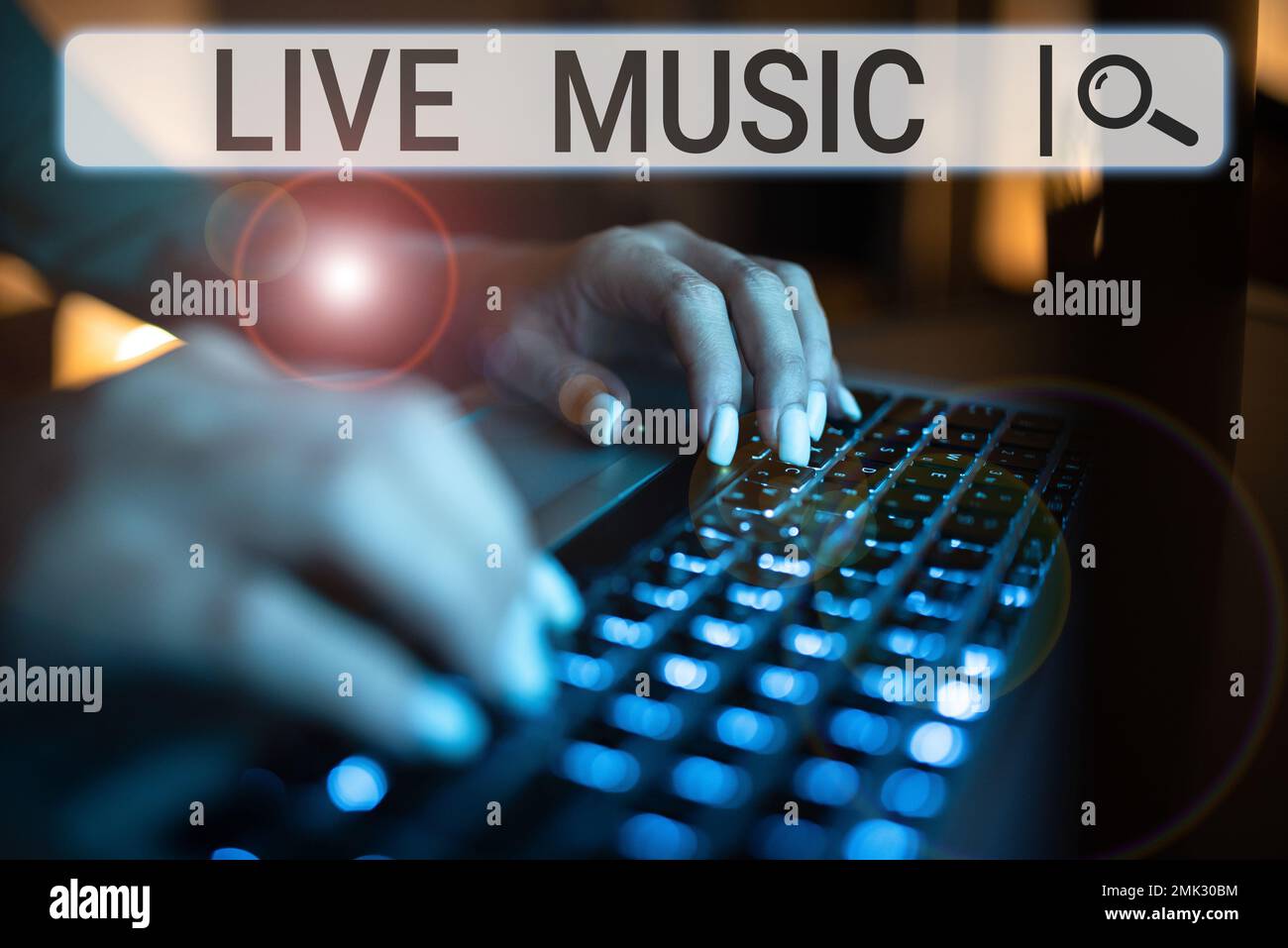 Textzeichen mit Livemusik. Konzeptvorstellung im Internet durch einen oder  mehrere Sänger oder Instrumentalisten Stockfotografie - Alamy