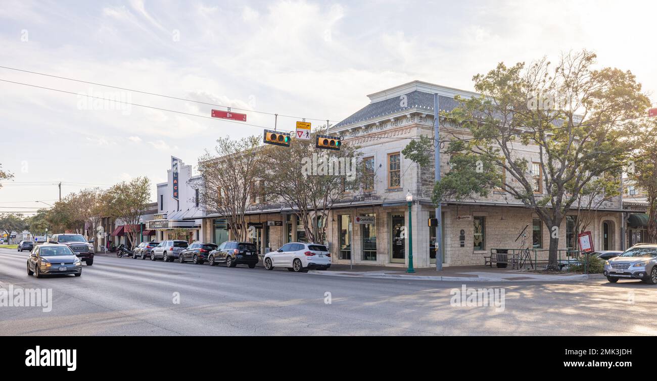 Georgetown, Texas, USA - 14. Oktober 2022: Das alte Geschäftsviertel an der Austin Street Stockfoto