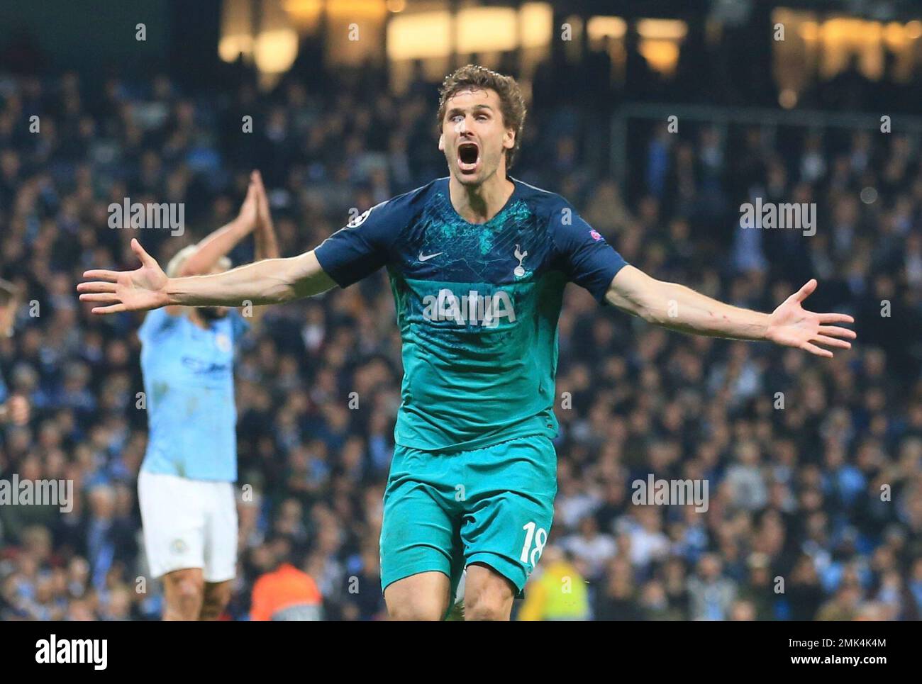 Tottenham Hotspur forward Fernando Llorente celebrates his side's third goal during the Champions League quarterfinal, second leg, soccer match between Manchester City and Tottenham Hotspur at the Etihad Stadium in Manchester, England, Wednesday, April 17, 2019. (AP Photo/Jon Super) Stockfoto