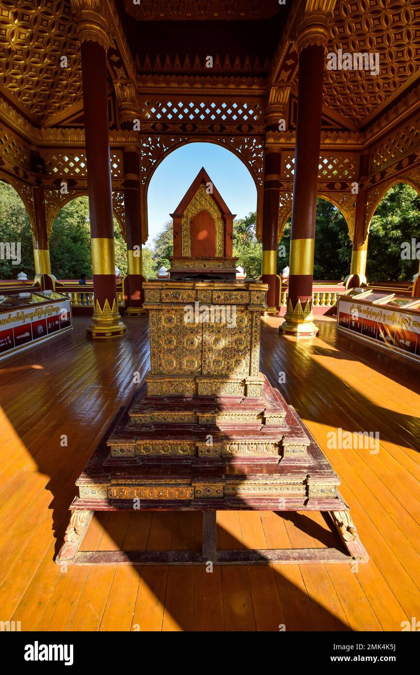 Der goldene Palast von Bagan Stockfoto