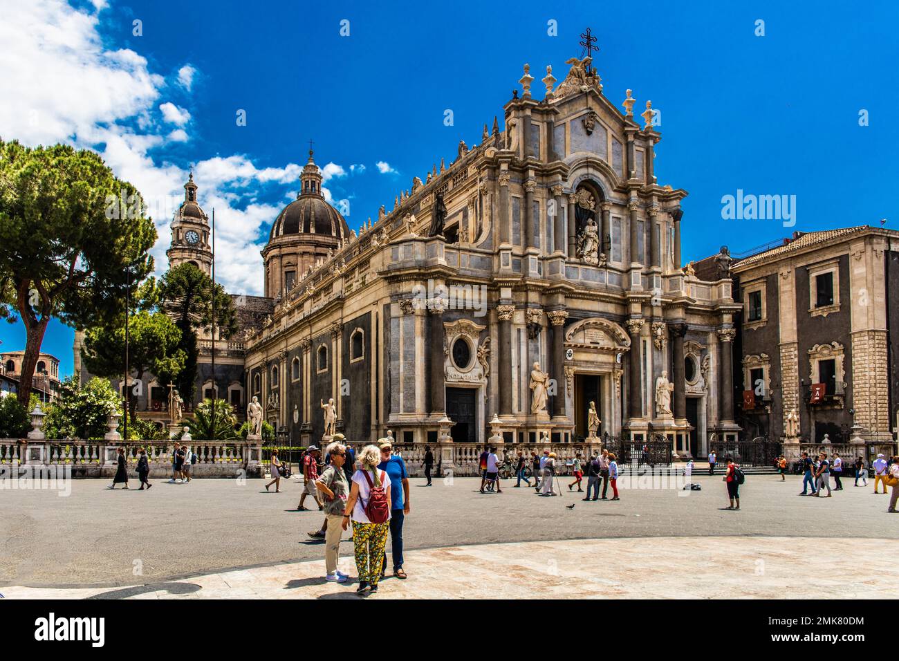 Cattedrale di SantAgata mit barocker Fassade, Piazza del Duomo, Catania, Catania, Sizilien, Italien Stockfoto