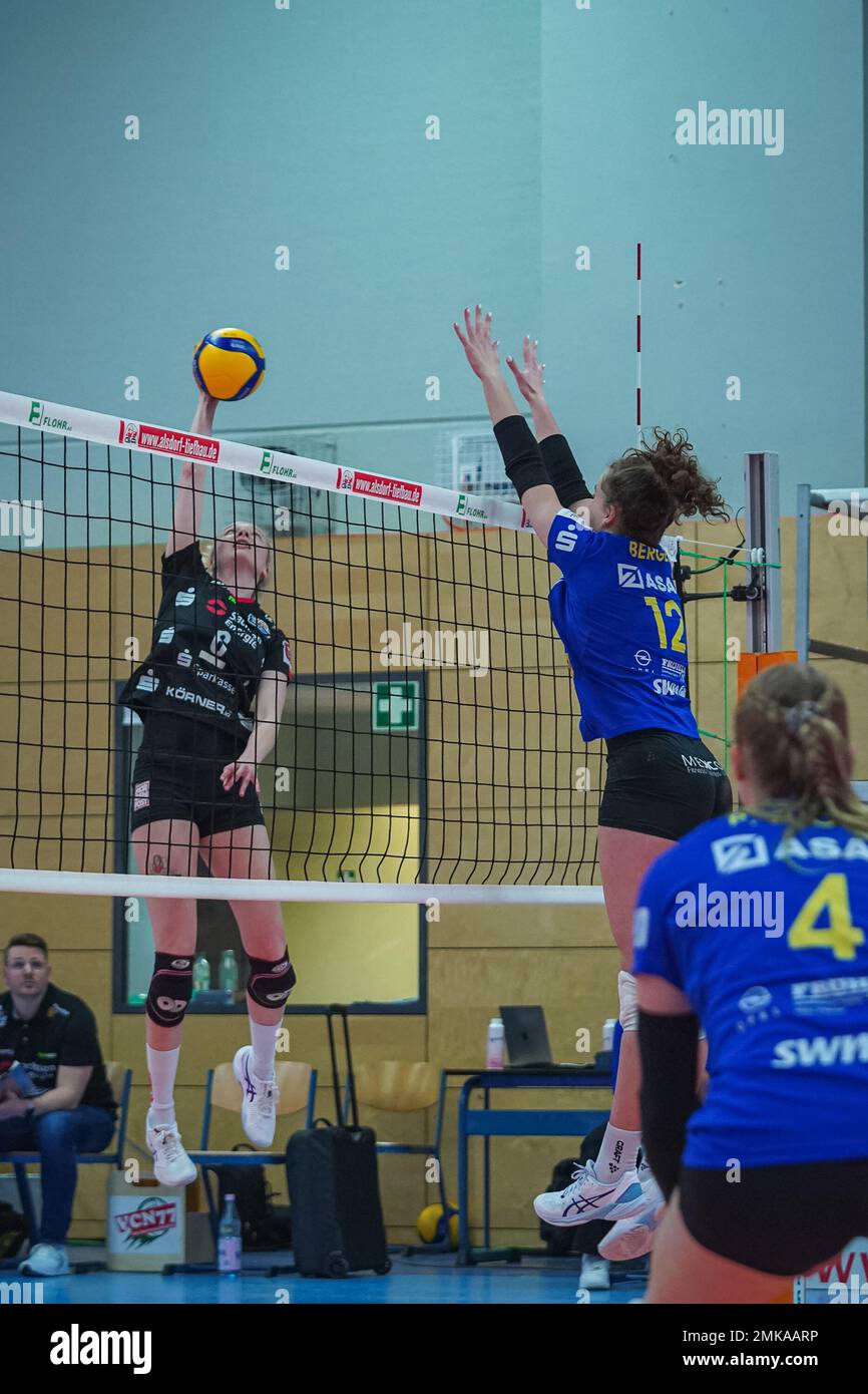 Jennifer janiska Fotos und Bildmaterial in hoher Auflösung Alamy