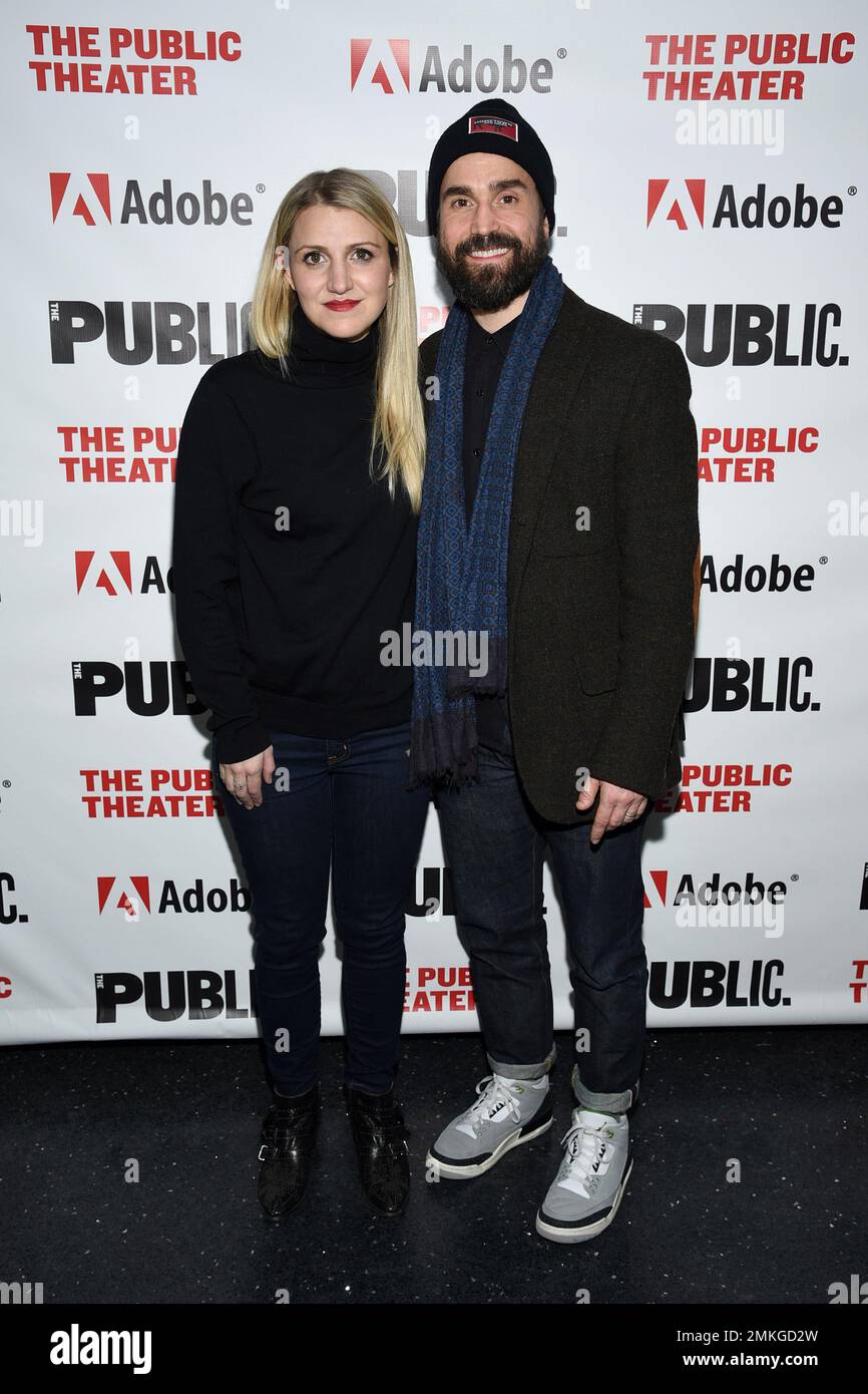Actress Annaleigh Ashford, left, and husband Joe Tapper attend the "Sea Wall / A Life" opening night at The Public Theater on Thursday, Feb. 14, 2019, in New York. (Photo by Evan Agostini/Invision/AP) Stockfoto