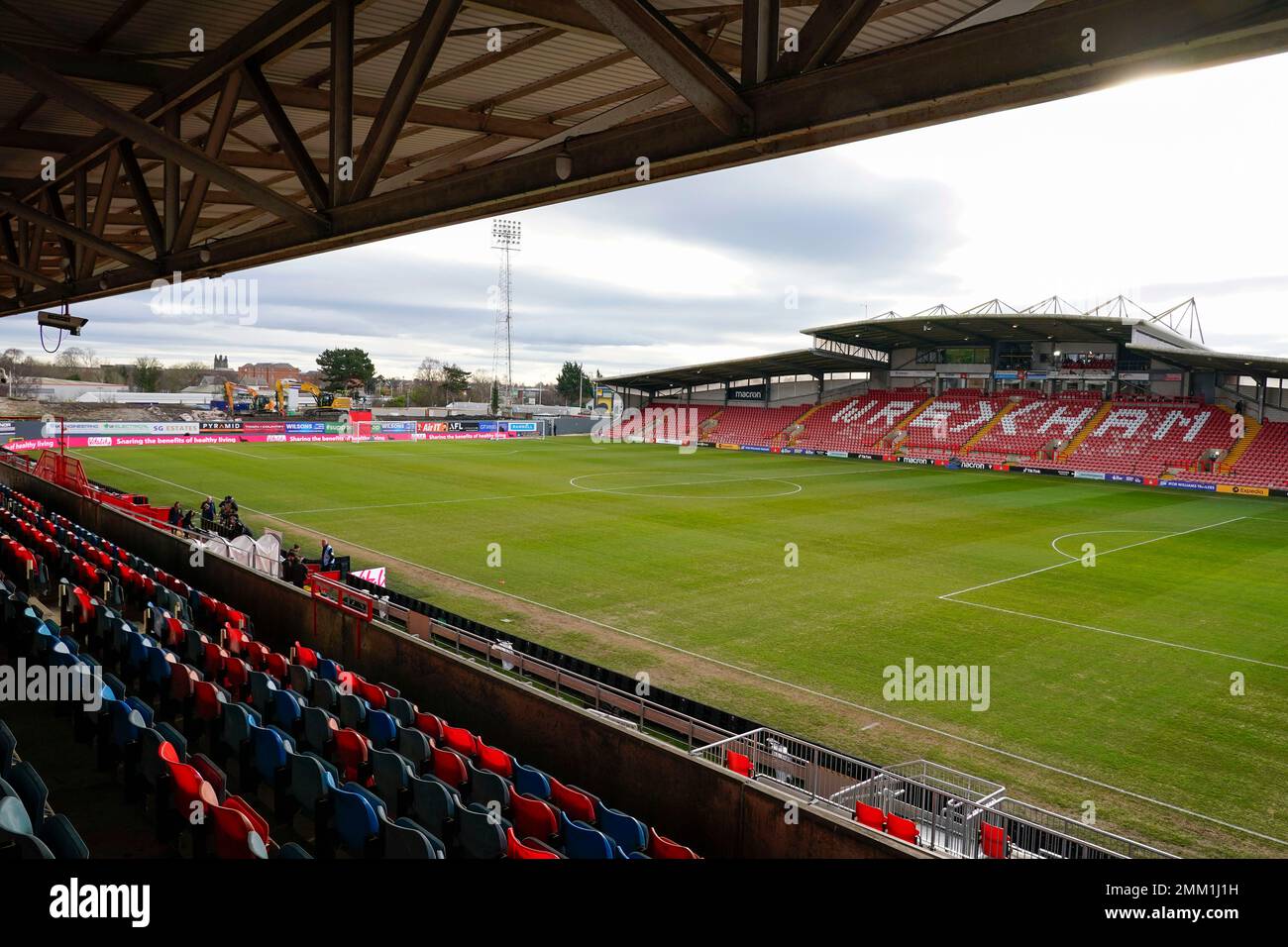 Allgemeiner Blick auf das Racecourse Ground Stadium vor dem Emirates FA Cup Spiel der vierten Runde Wrexham vs Sheffield United at the Racecourse Ground, Wrexham, Großbritannien, 29. Januar 2023 (Foto: Steve Flynn/News Images) Stockfoto