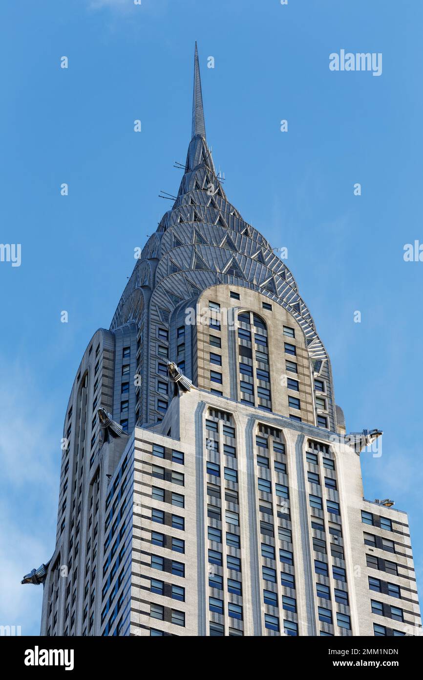 Das Chrysler Building, die Art déco-Ikone von New York City. Blick von der Lexington Avenue an der East 41. Street. Stockfoto
