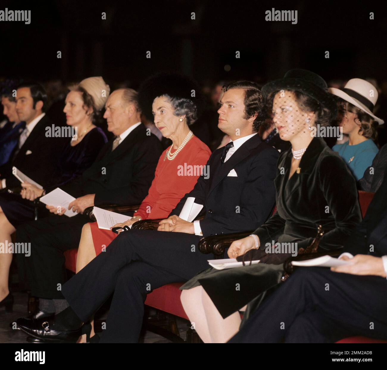 Carl XVI Gustaf, König von Schweden. Geboren am 30. april 1946. 1973 mit König Olav V von Norwegen, Königin Ingrid von Dänemark und Prinzessin Margrethe von Dänemark. Stockfoto