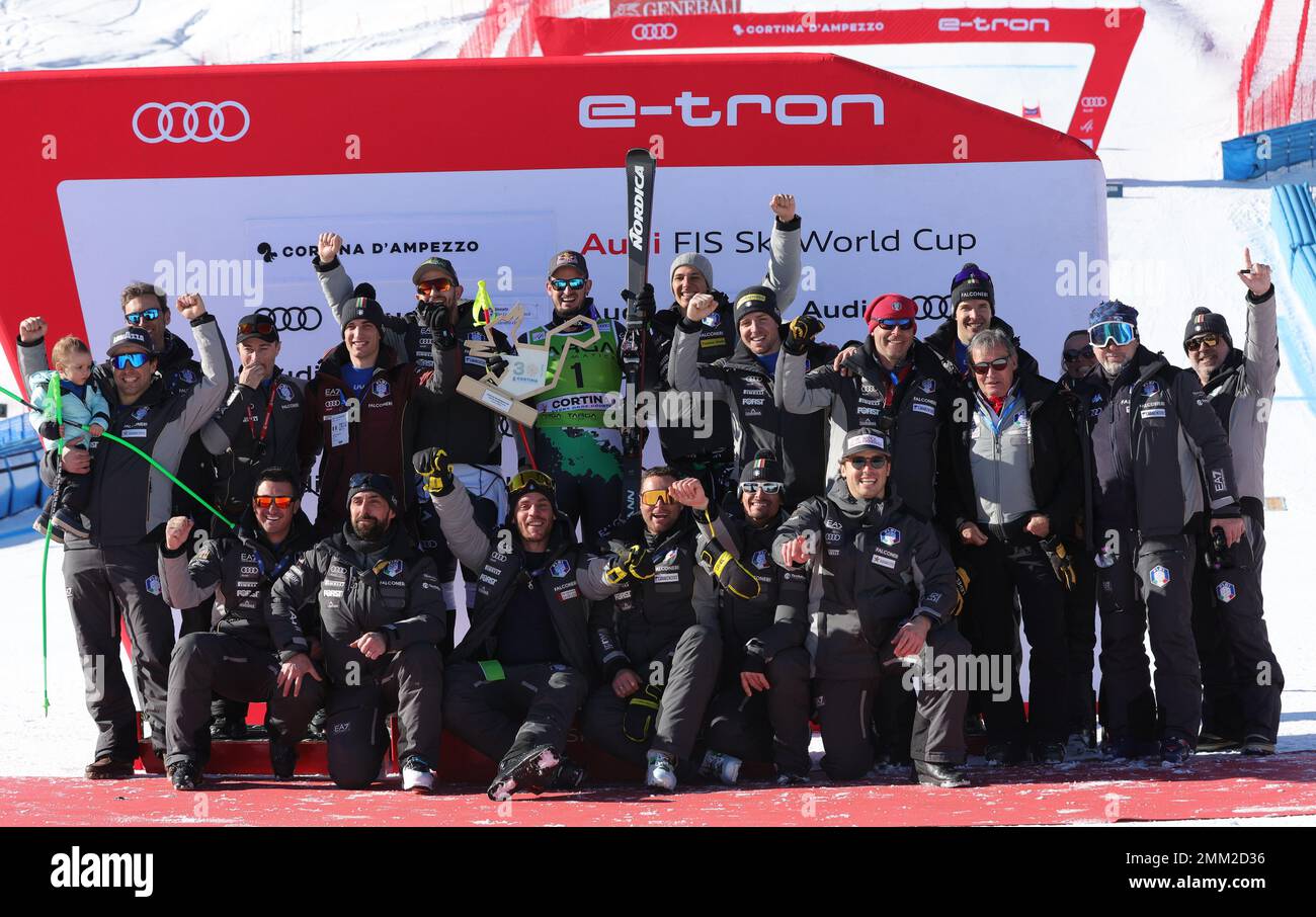 SKIFAHREN - FIS SKI WORLD CUP, Menâ&#x80;&#X99;s Super G Olympia delle Tofane Cortina dâ&#x80;&#X99;Ampezzo Sonntag, 29. Januar italienisches Team Stockfoto