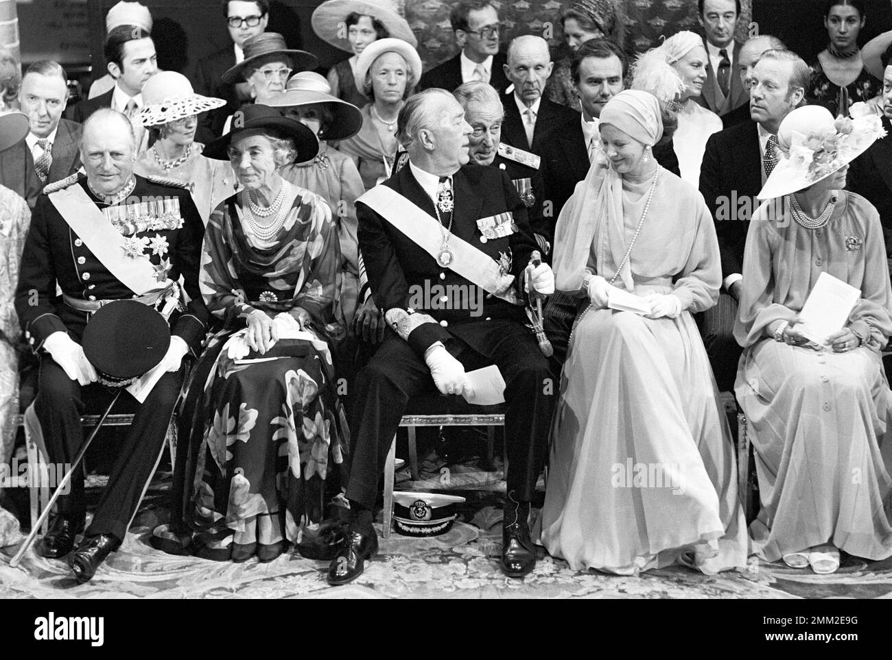 Hochzeit von Carl XVI Gustaf und Silvia Sommerlath. Carl XVI Gustaf, König von Schweden. Geboren am 30. april 1946. Die Hochzeit am 19. juni 1976 in Stockholm. Hochzeitsgäste, König Olav V. von Norwary, Königin Ingrid von Dänemark, Prinz Bertil von Schweden. Lord Mountbatten. Stockfoto