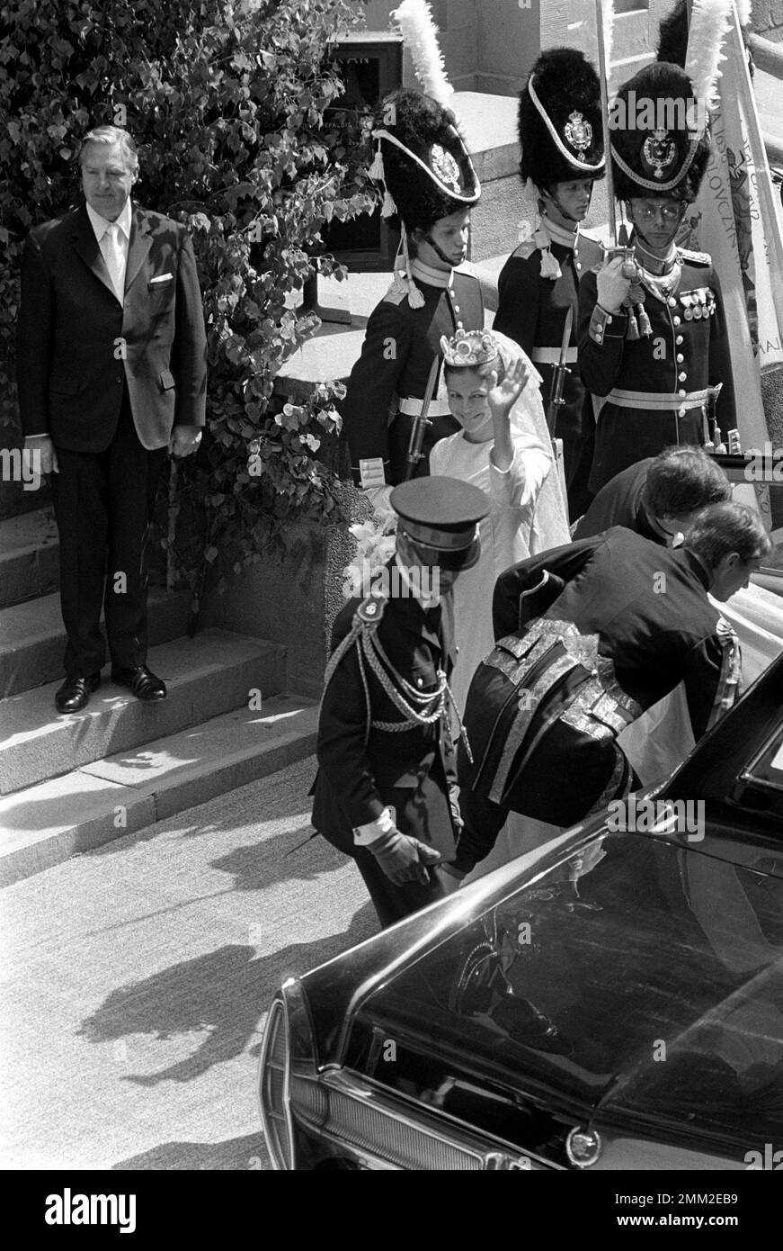 Hochzeit von Carl XVI Gustaf und Silvia Sommerlath. Carl XVI Gustaf, König von Schweden. Geboren am 30. april 1946. Die Hochzeit am 19. juni 1976 in Storkyrkan Stockholm. Stockfoto