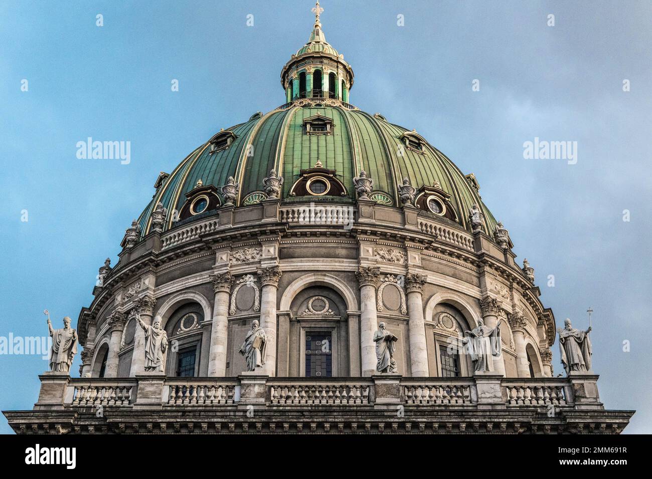 Marmorkirche von kopenhagen vor bewölktem Himmel Stockfoto