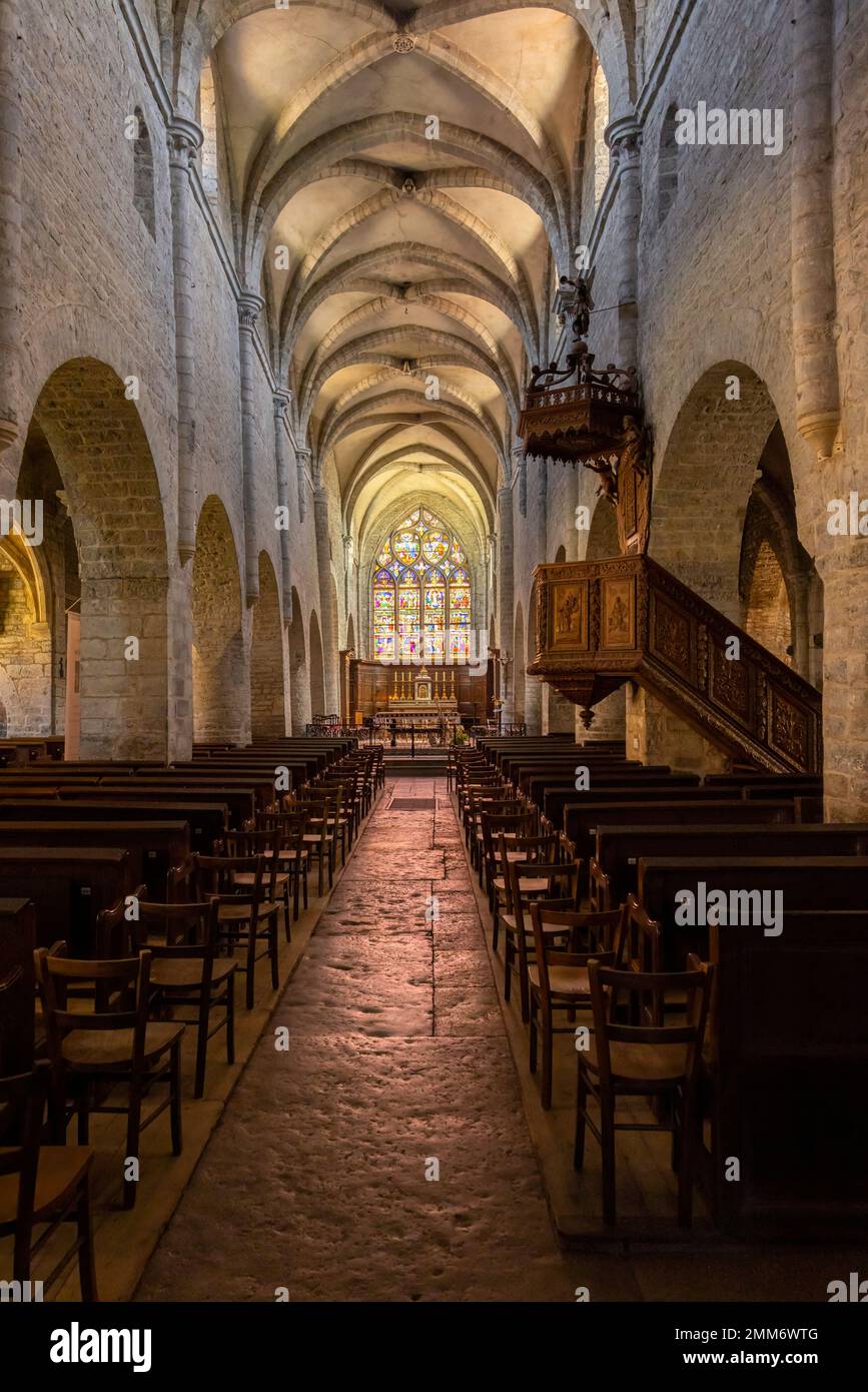 Innere der Kirche Saint-Just in Arbois, Departement Jura, Franche-Comte, Frankreich Stockfoto