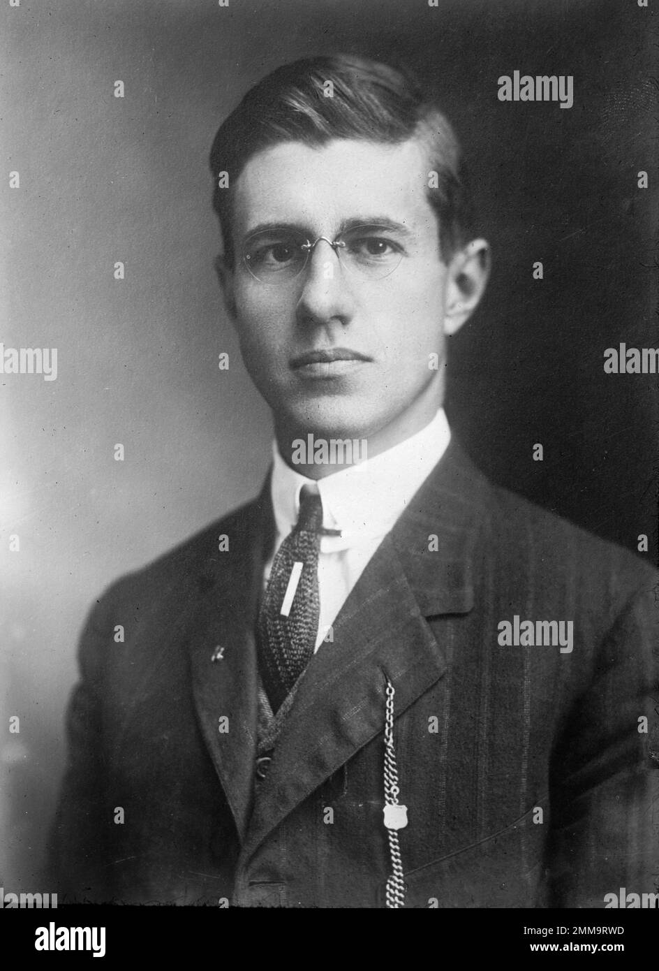 Roger Sherman Hoar (1887-1963), amerikanischer Staatssenator, der Science-Fiction unter dem Pseudonym von Ralph Milne Farley schrieb und veröffentlichte. Stockfoto